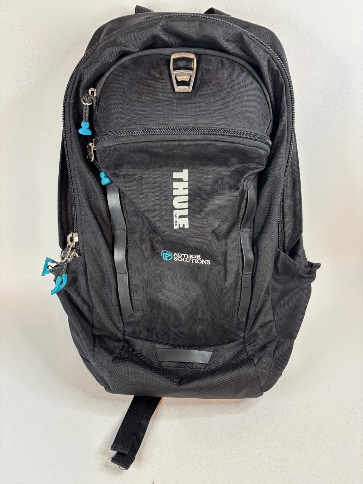Thule EnRoute Strut Sunglass Backpack Black Hiking Daypack 15″ Laptop Travel Bag