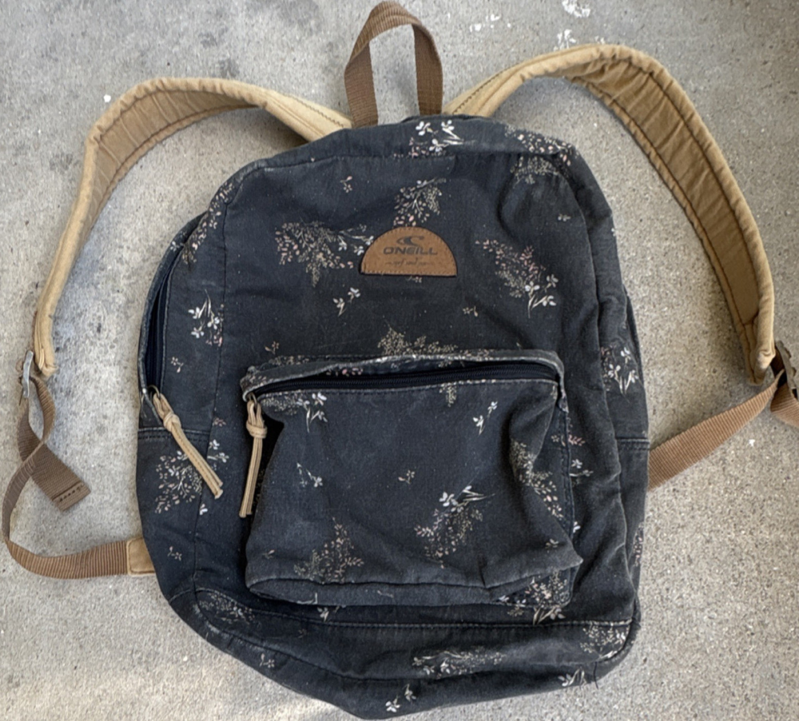 O’Neill Black Beige Floral Backpack Adjustable Strap Pockets Casual Travel