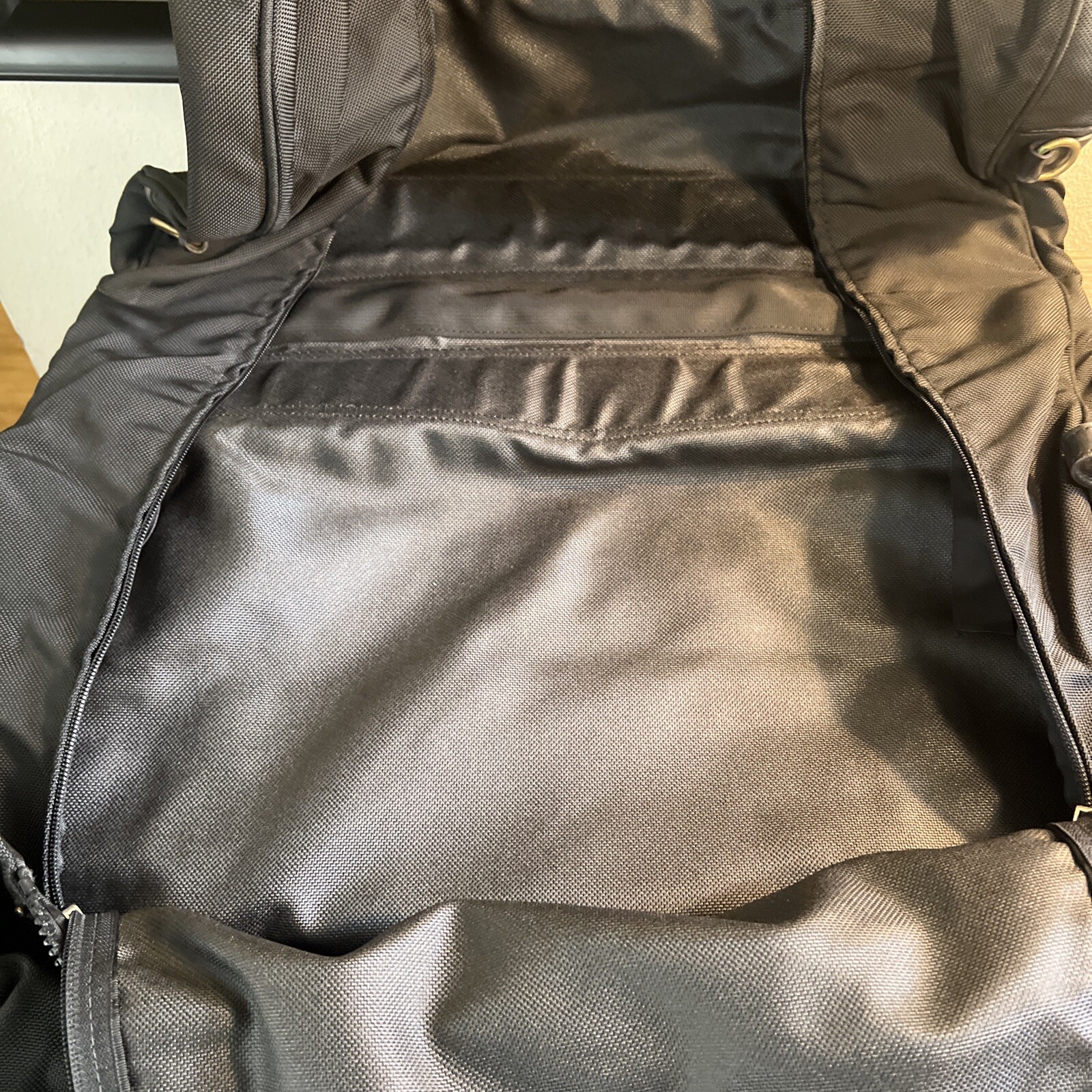 Glaser Designs San Francisco Leather Briefcase Laptop Bag Carry On Luggage