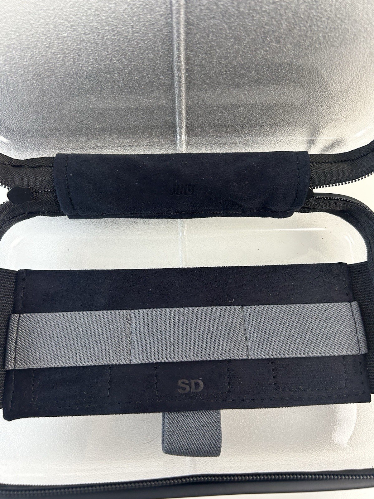 July Luggage Black 2 Packing Cubes & Tech Case