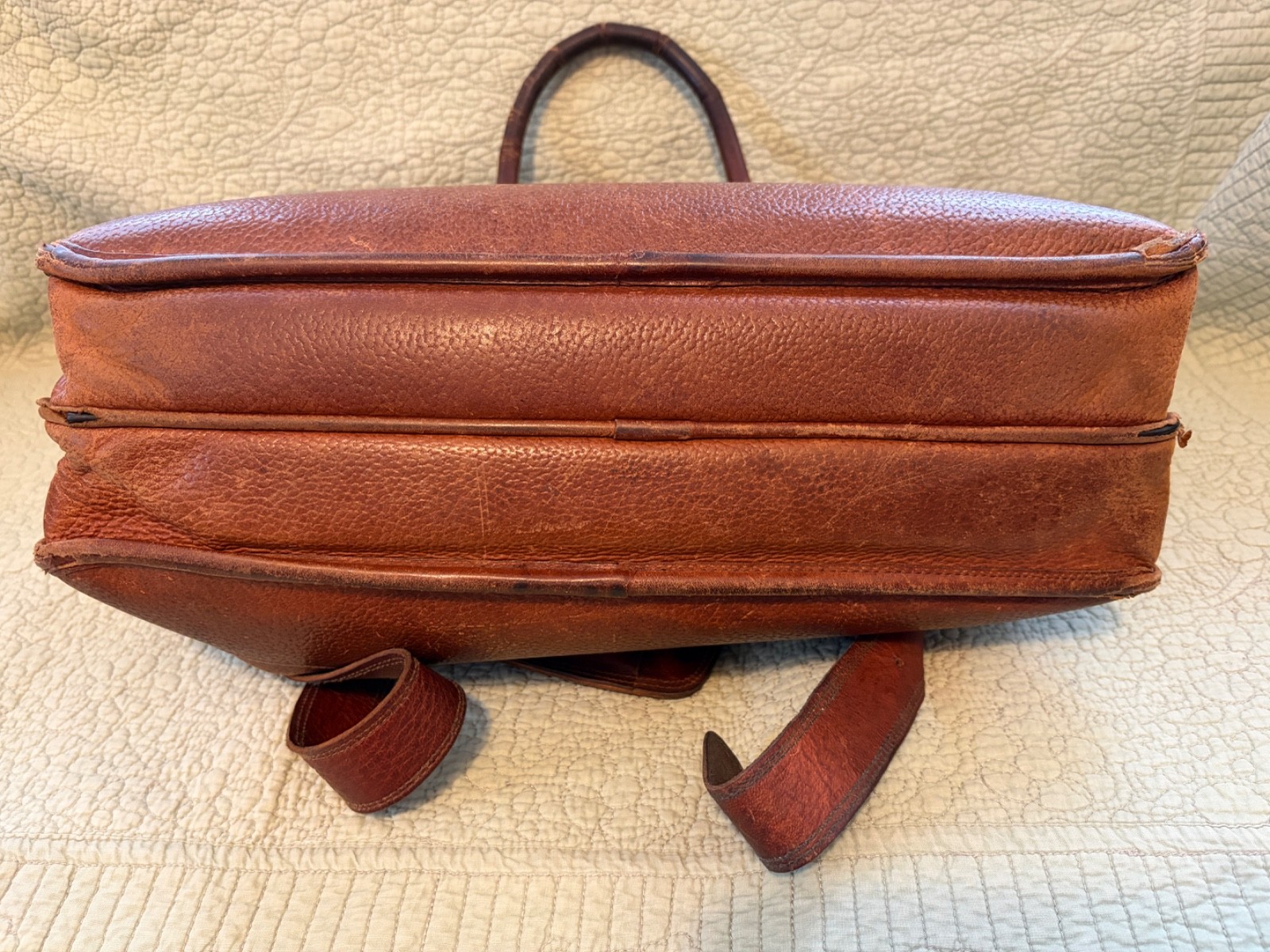 Orvis Bullhide Leather Briefcase Bag Messenger Bag Shoulder Strap Brown Distress