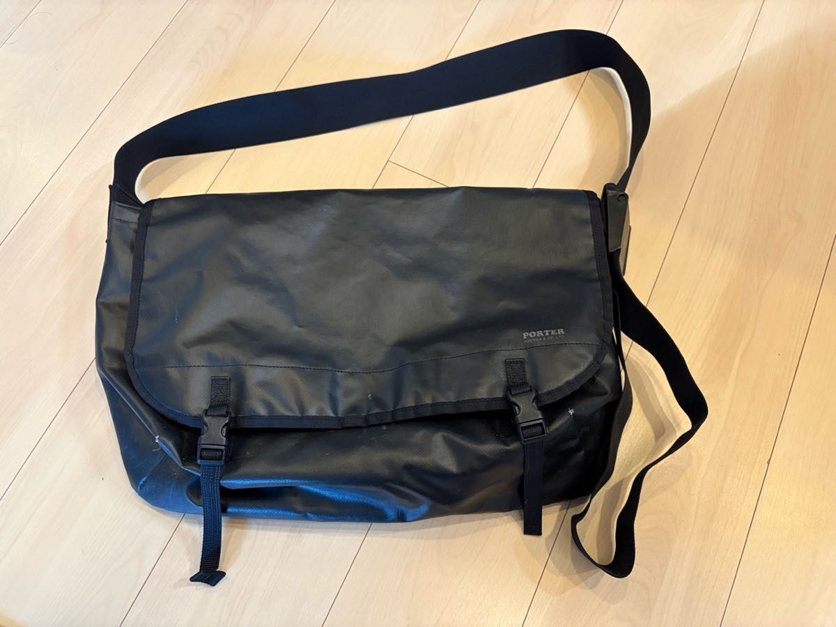 PORTER Vintage Messenger Bag Black Tarpaulin Waterproof Crossbody Japan Rare