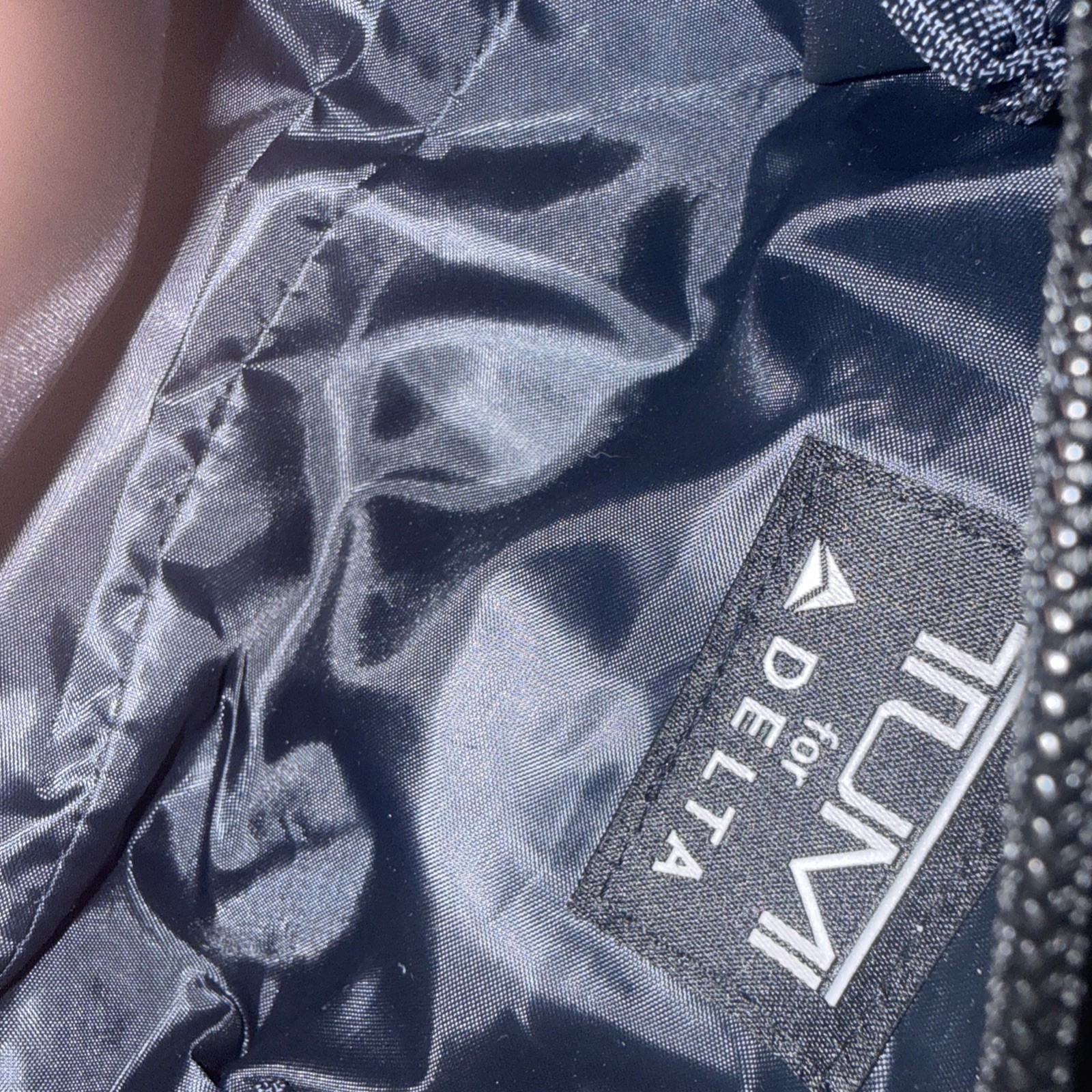 Tumi Delta Accessory Pouch Bag Zip Case Black Makeup Toiletry Travel & Eye Mask