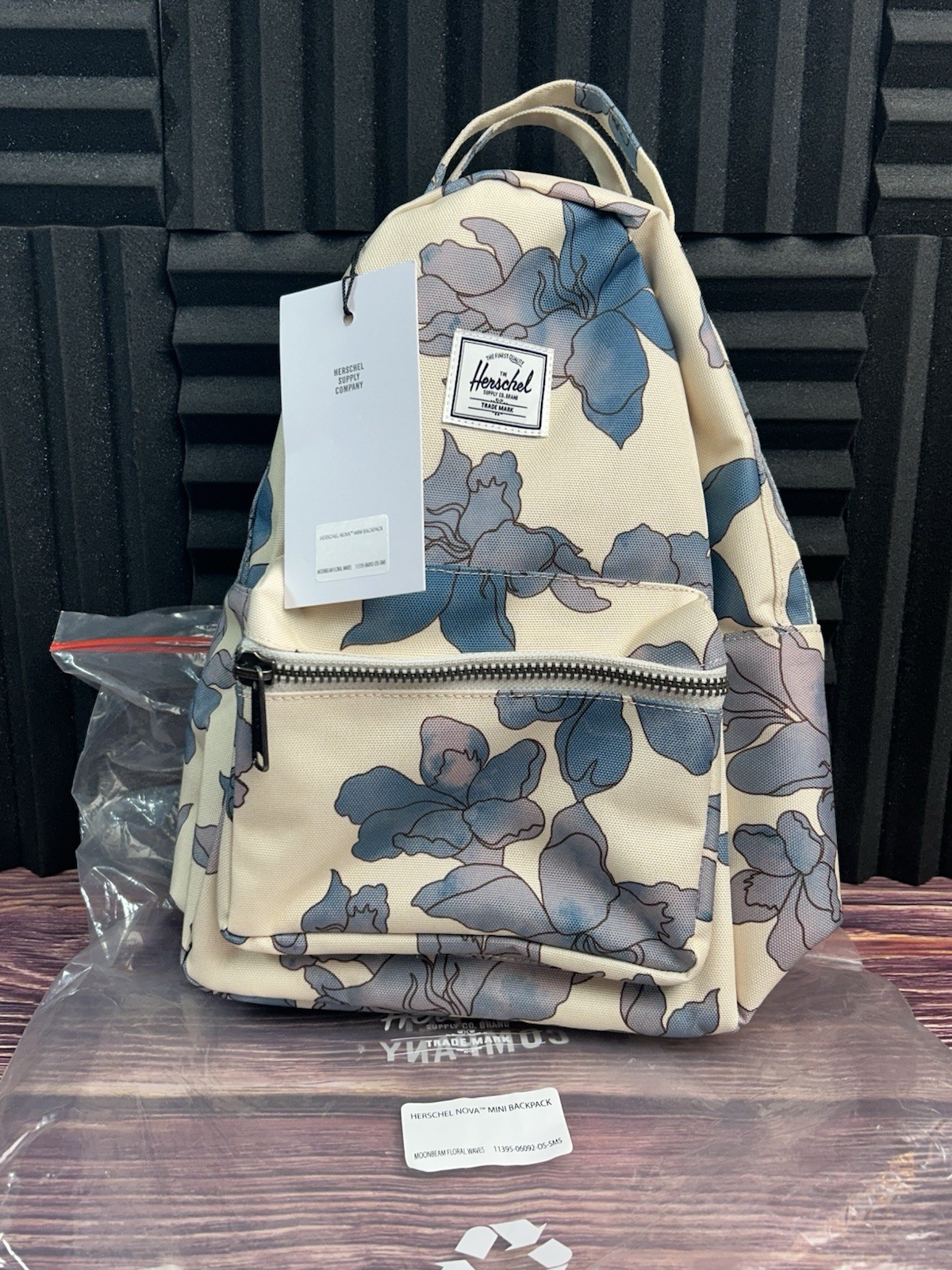 Herschel Supply Company Nova Mini Backpack NWT Moonbeam Floral Waves 9L Limited