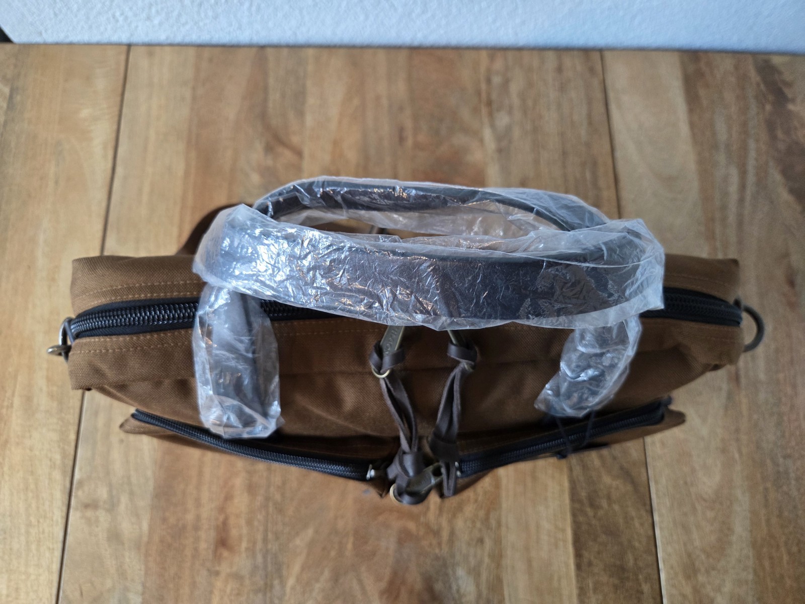 Filson Dryden Briefcase | NWT | Whiskey | MSRP $199