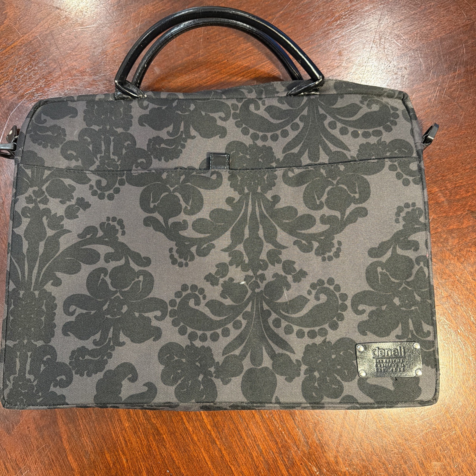 DENALI Women’s Padded Laptop Bag – See Description