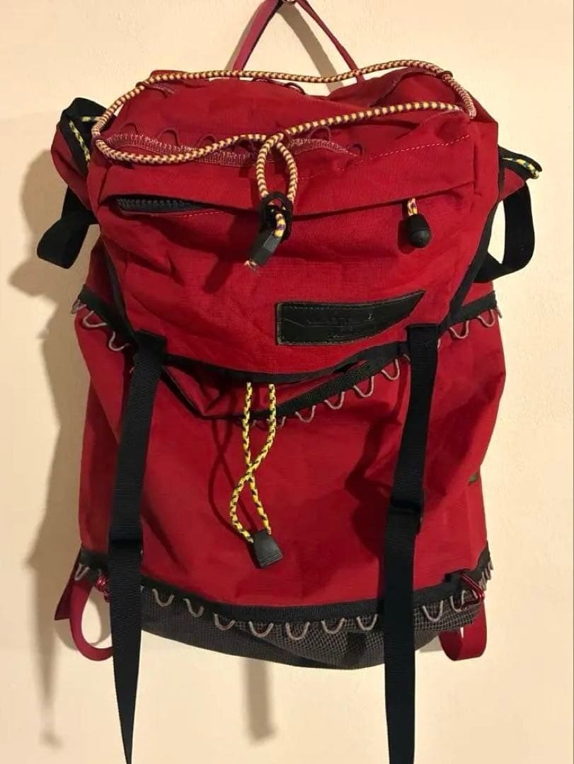 KLATTERMUSEN Red Backpack Hiking Trekking Rucksack Daypack Outdoor Travel Bag
