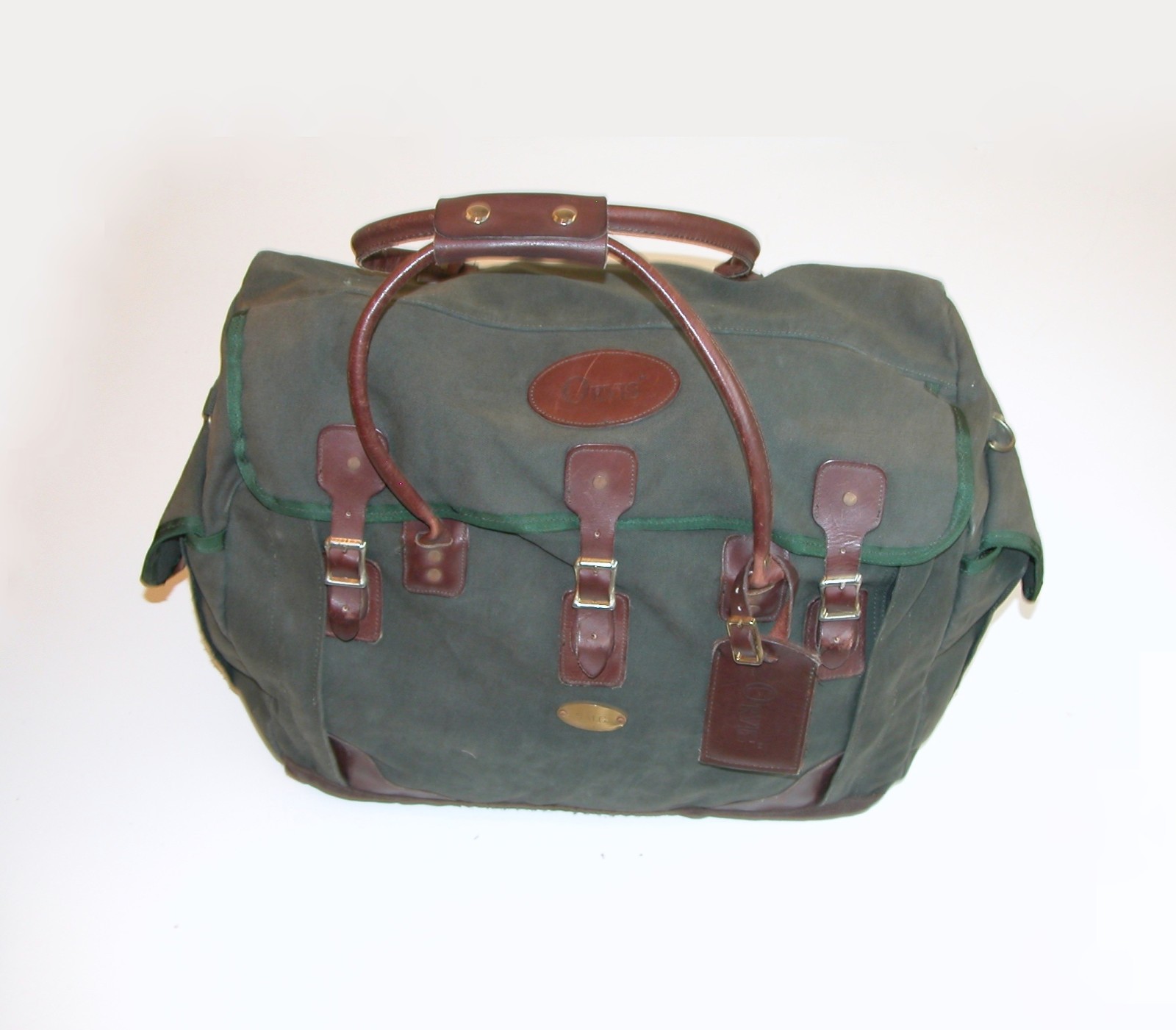 ORVIS Battenkill® Classic Distressed Hunting / Travel 20″ x 16″ LG Canvas Duffle
