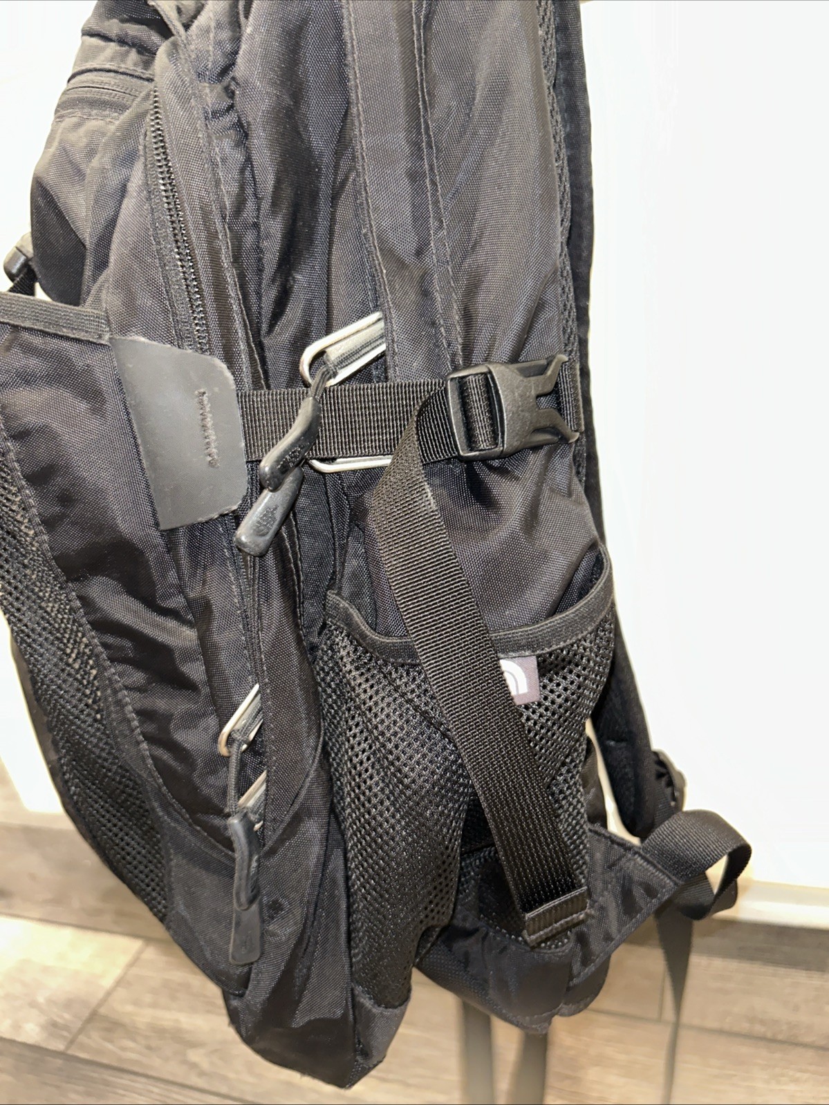 THE NORTH FACE Recon Everyday Laptop Backpack, TNF Black-NPF – USED