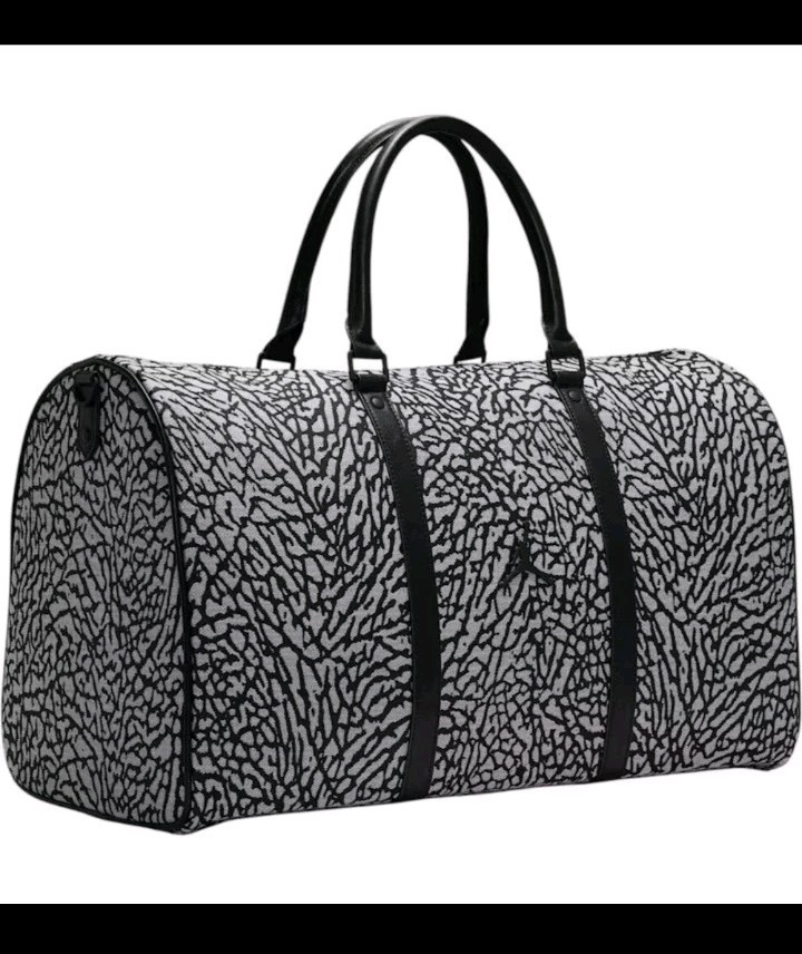 Jordan Icon Duffle Bag Luggage Black Monogram (25L) MM0978 100 SIZE-M