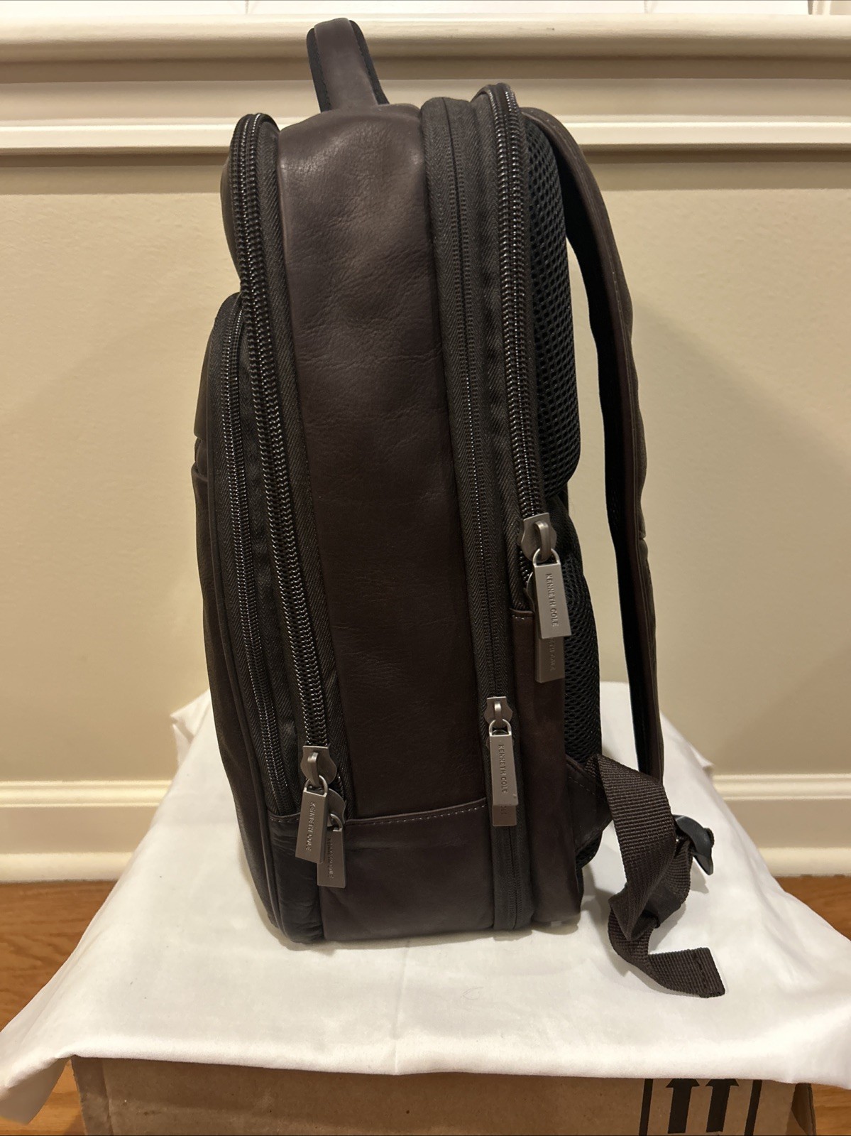 Kenneth Cole Reaction Backpack Brand New Laptop Briefcase In Brown