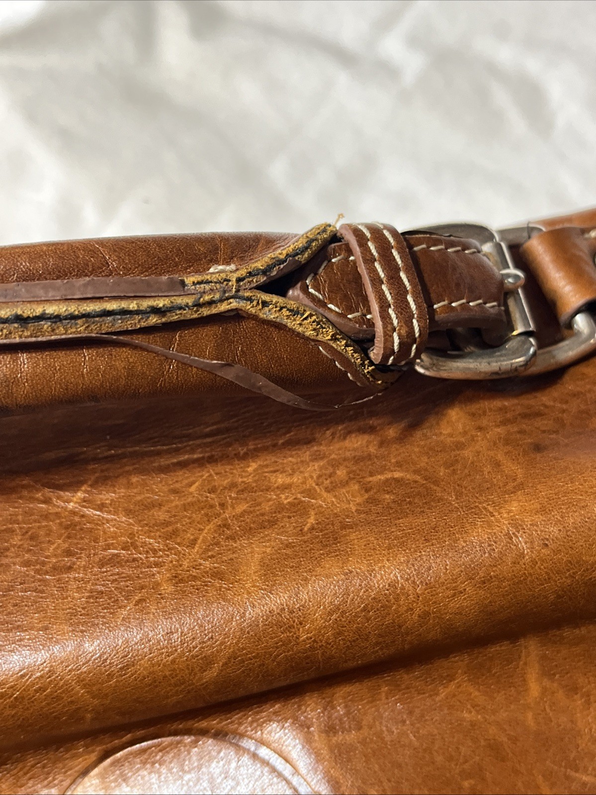 Barrington Leather Messenger Bag FedEx Cup PGA Tour Briefcase Brown