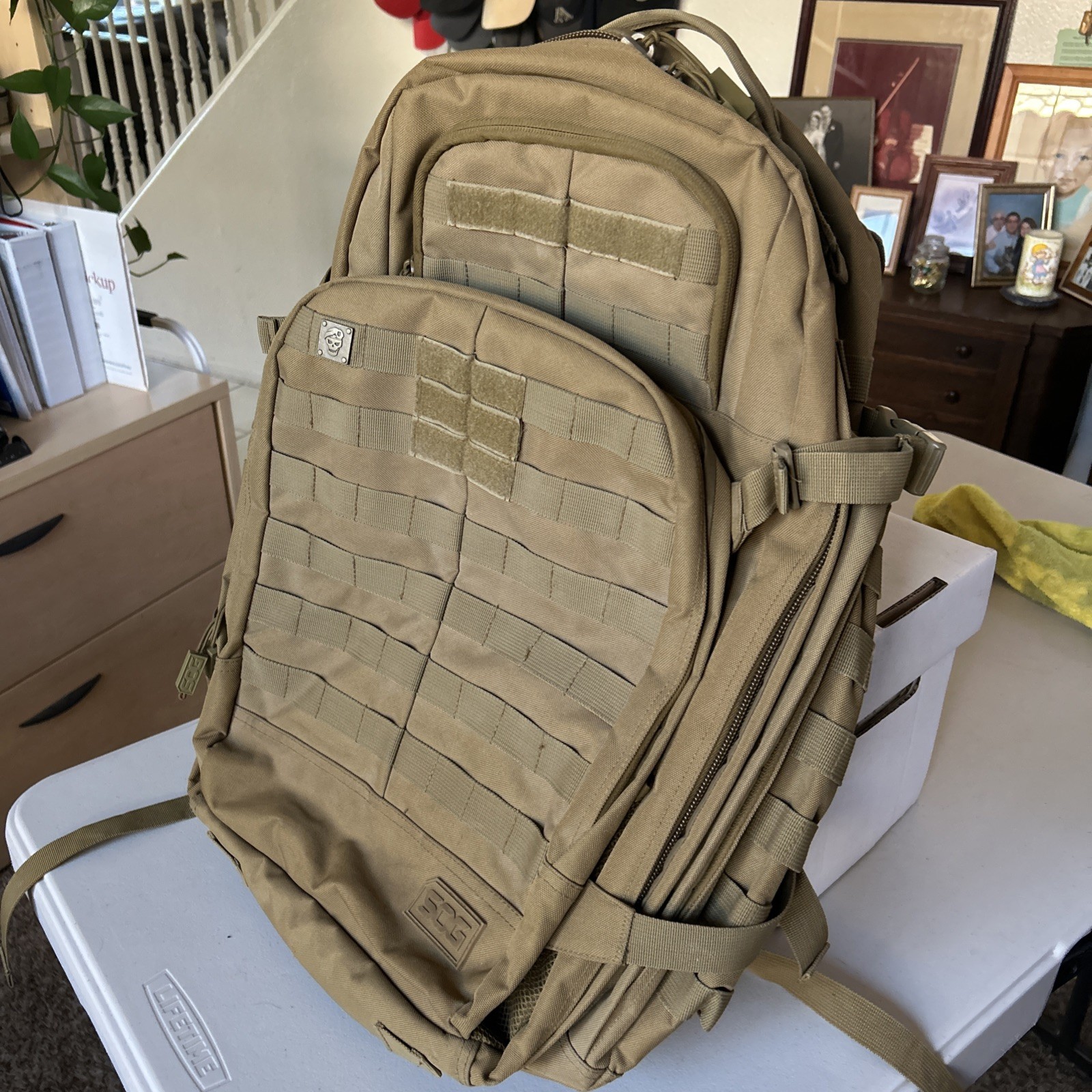 SOG Barrage Tactical Internal Frame Backpack 64.3-Liter Storage Coyote Tan
