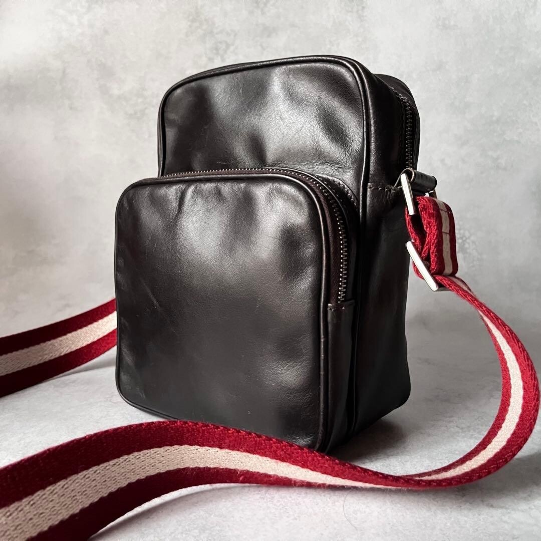 Bally Brown Leather Trainspotting Shoulder Bag Men Zip Vintage Crossbody 16cm