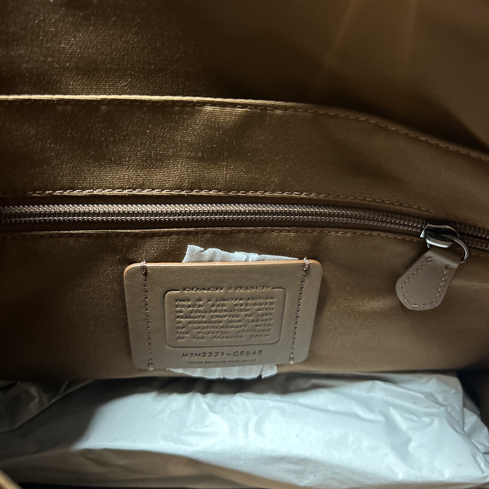 🐼💦 Coach CE948 🐼💦 Peanuts Graham Canvas Patches Tote Signature Bag 🐼 GB43