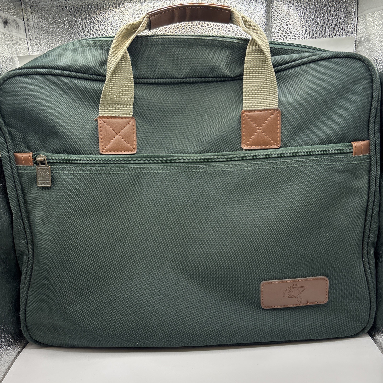 Leed’s North West Shoulder Bag Messenger Portfolio Green Canvas 16”x13”