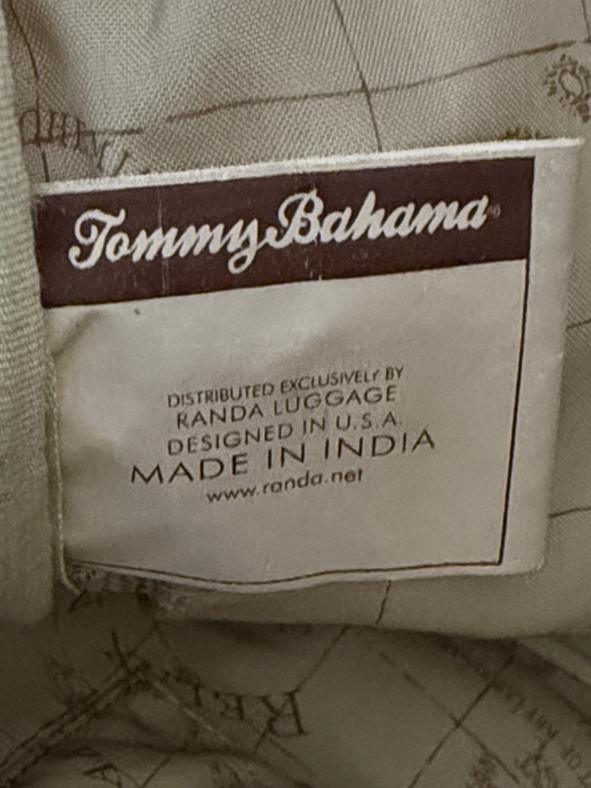 Tommy Bahama Men’s Brown Beige Messenger Bag Zip Buckle Adjustable Strap Pockets