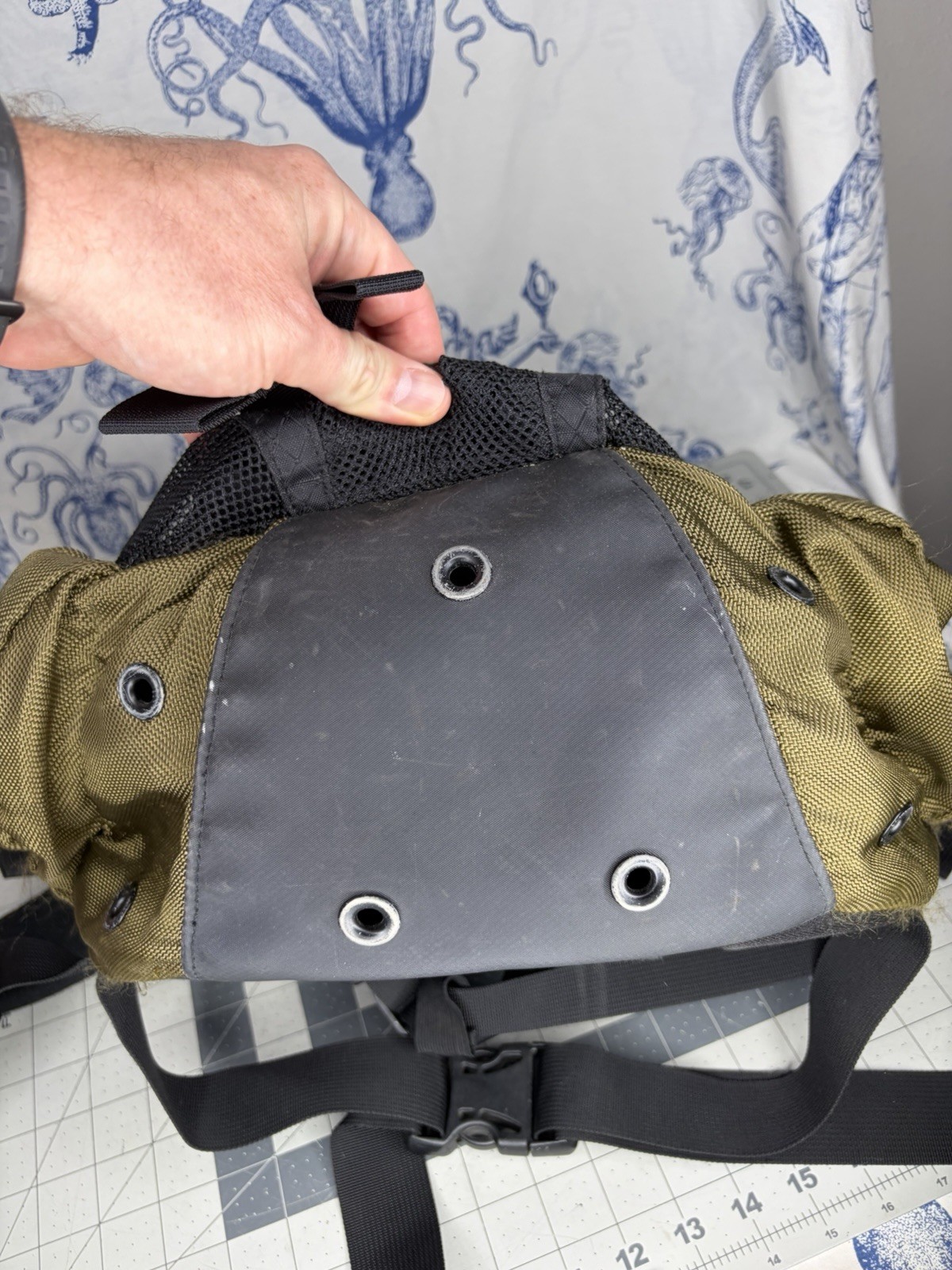 Oakley Icon Backpack Vintage 90s Y2K Olive Green Early Model Tactical, Read (K3)