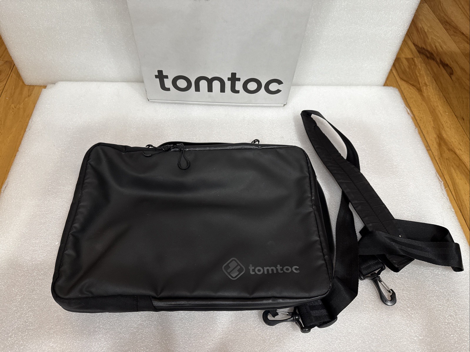 Tomtoc 360 Protective Slim Laptop Shoulder Bag for 16 & 15 inch MacBook Pro Air