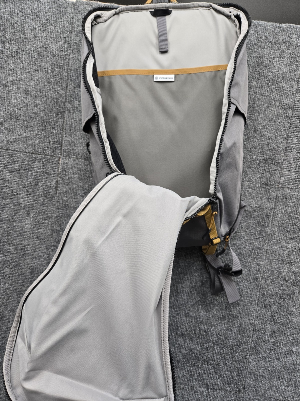 Victorinox Swiss Army Backpack Gray Compact Daypack Hiking Travel