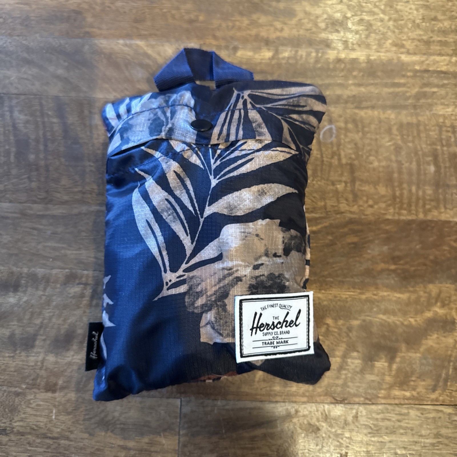 HERSCHEL Supply Co. Daypack Backpack Packable Navy Blue Floral Tropical
