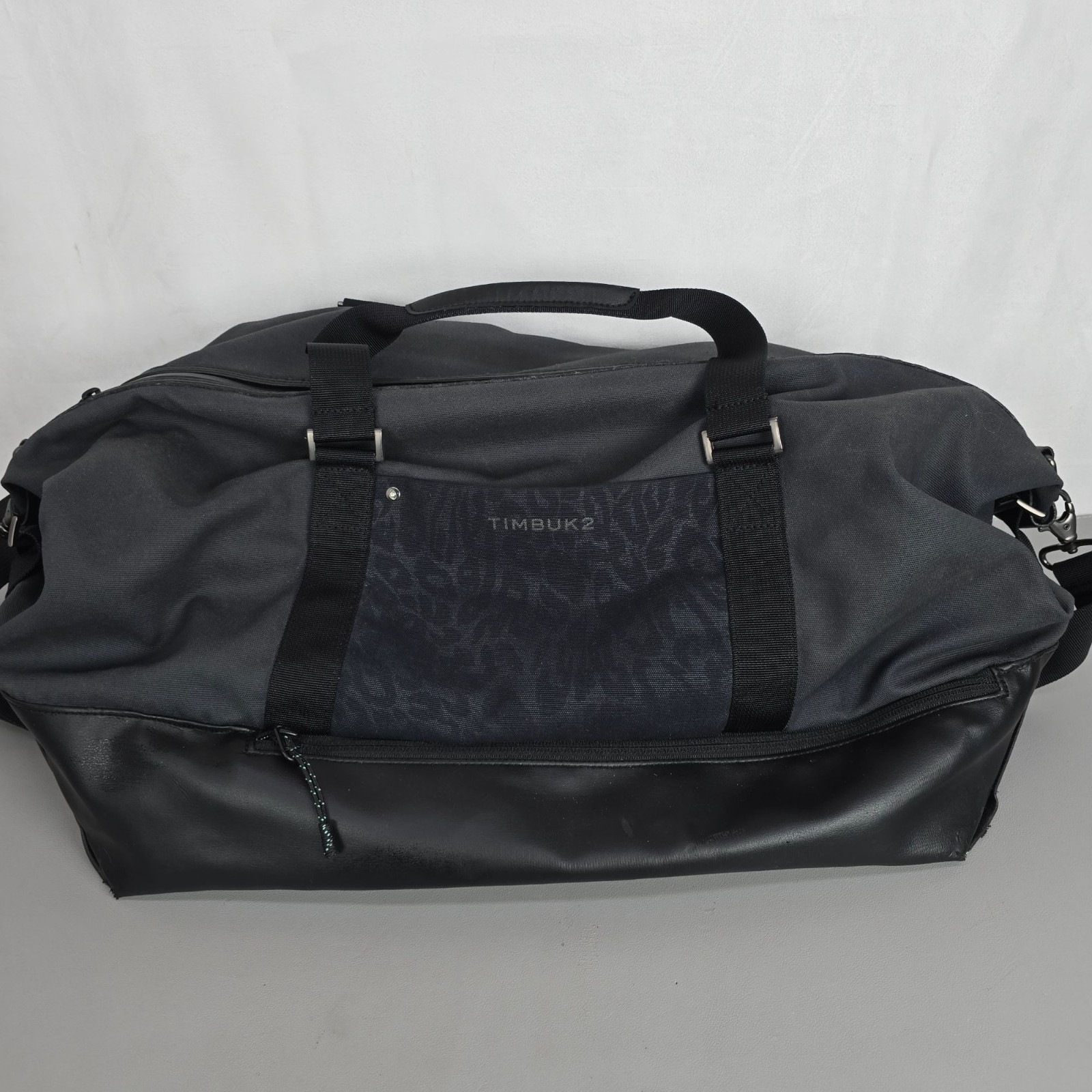 Timbuk2 Cleo Gym Duffel Bag W/ Leopard Print Interior & Black Exterior