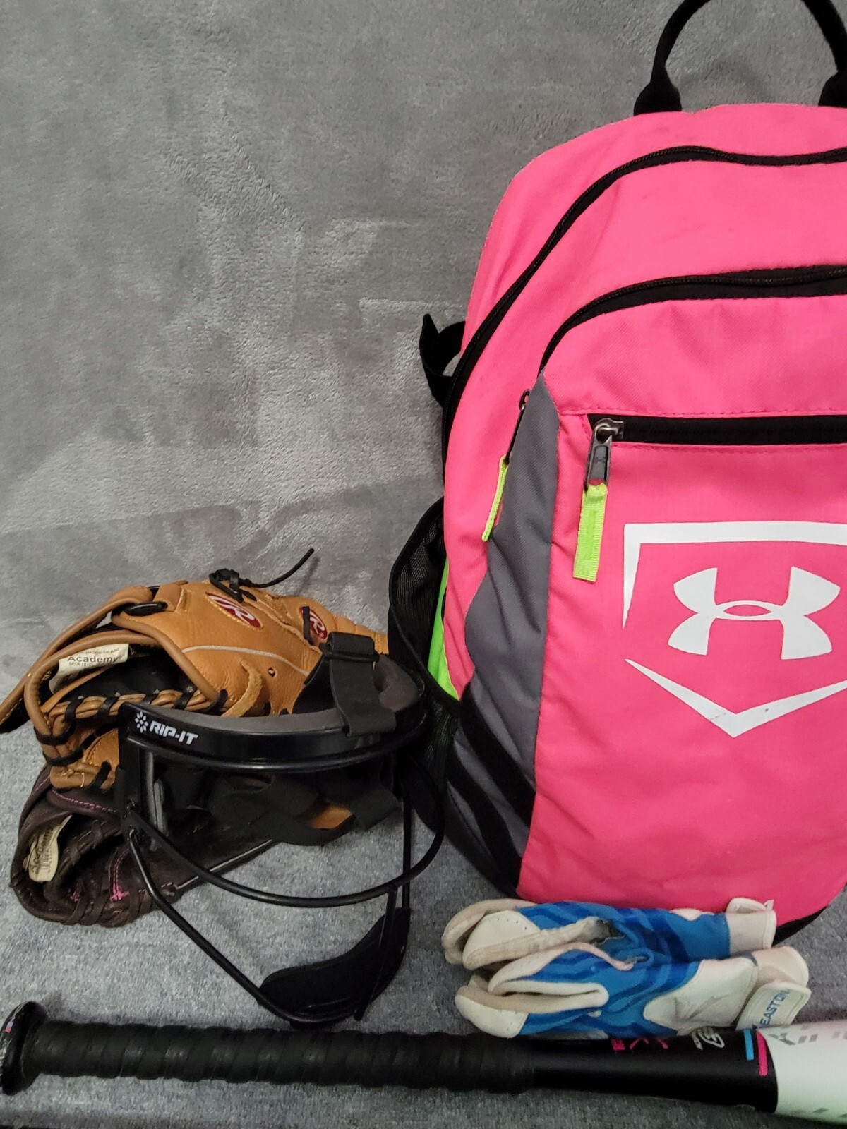 Under Armour Storm Pink Backpack Dugout Bat Bag Plus Accessories See Description