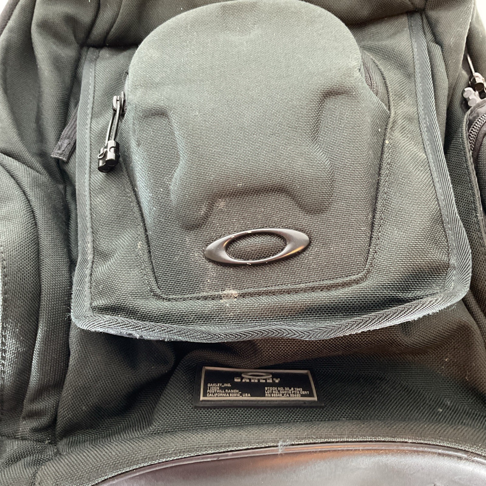 Oakley Icon Backpack Black 2019 Large Gear Bag Laptop Tactical Original Not 2.0