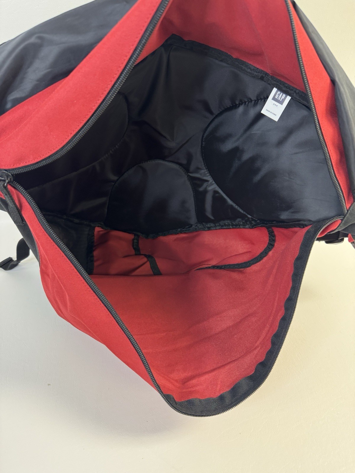 Vtg GAP 2005 Sling Bag Y2K Single Strap Crossbody Shoulder Backpack Gorpcore Red