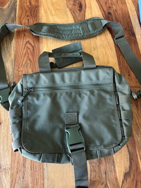 New Olive Drab Messenger Bag Many Storage Areas Appx. 15″ Wide x 12″ Tall