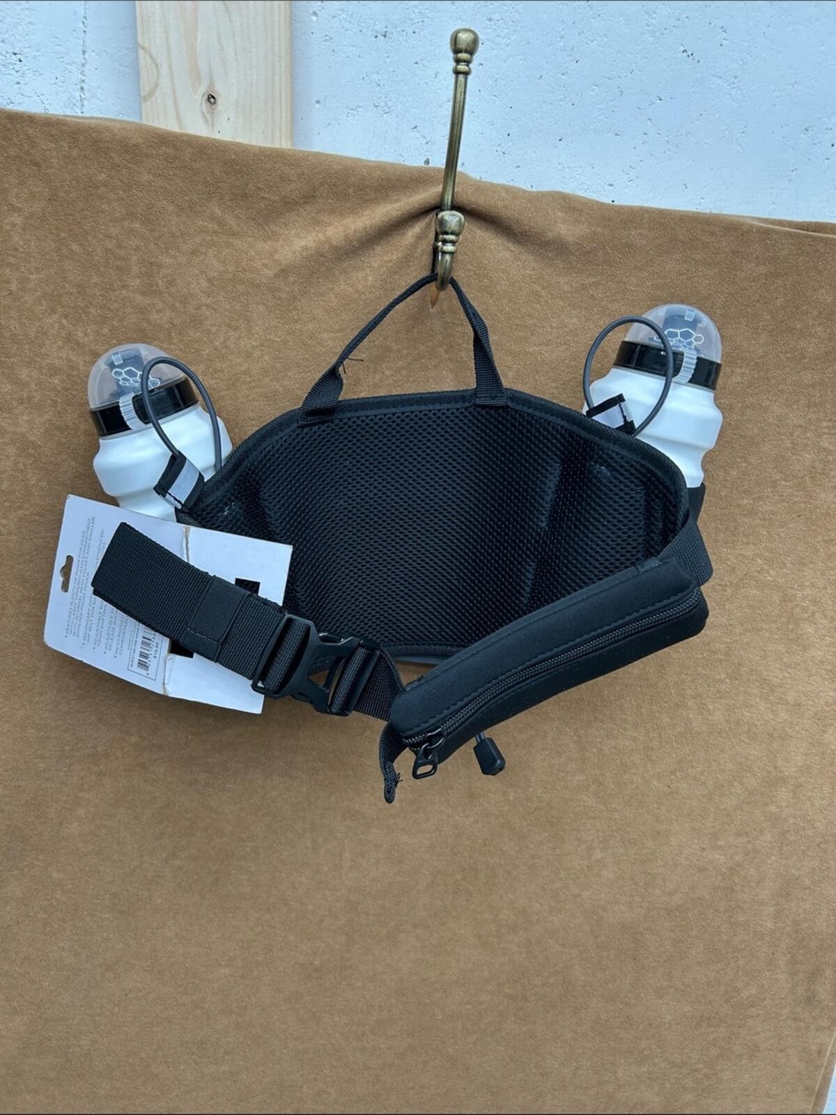 Quest Gray & Black Waist Pack with Dual Bottle Holders NWT [COPY]