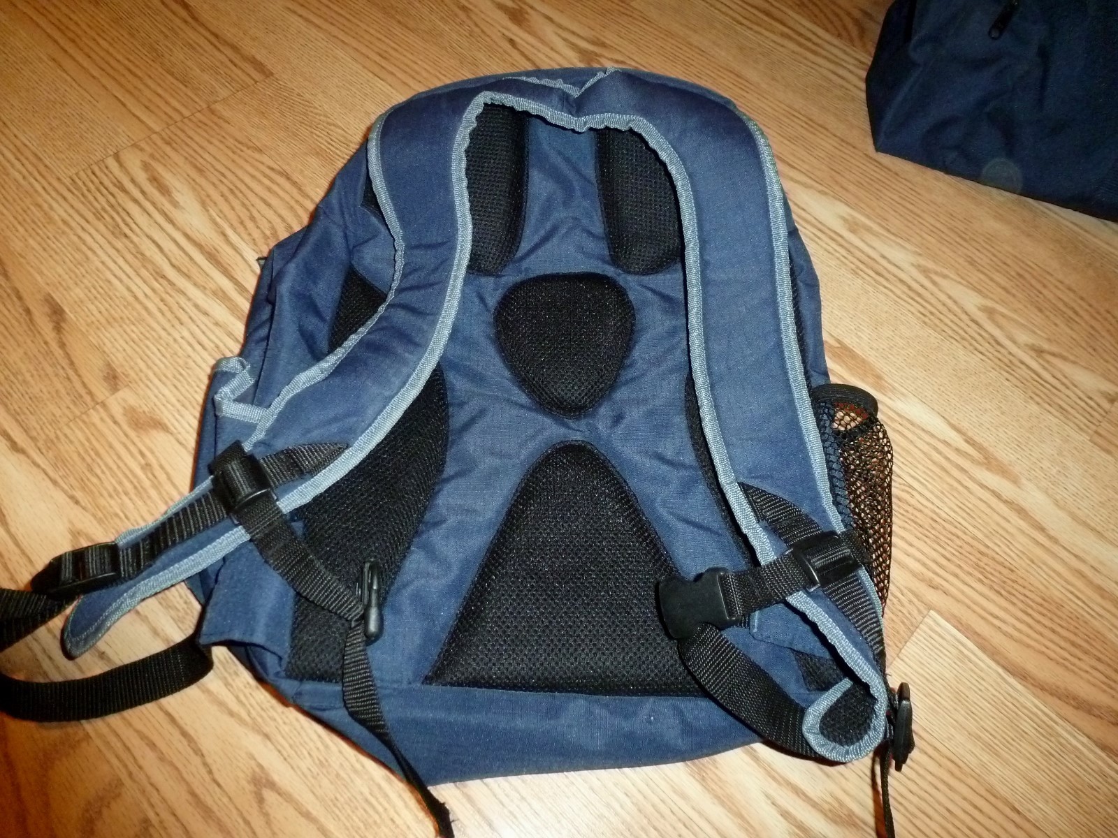 Body Glove Backpack and Golf Digest Duffle Bag