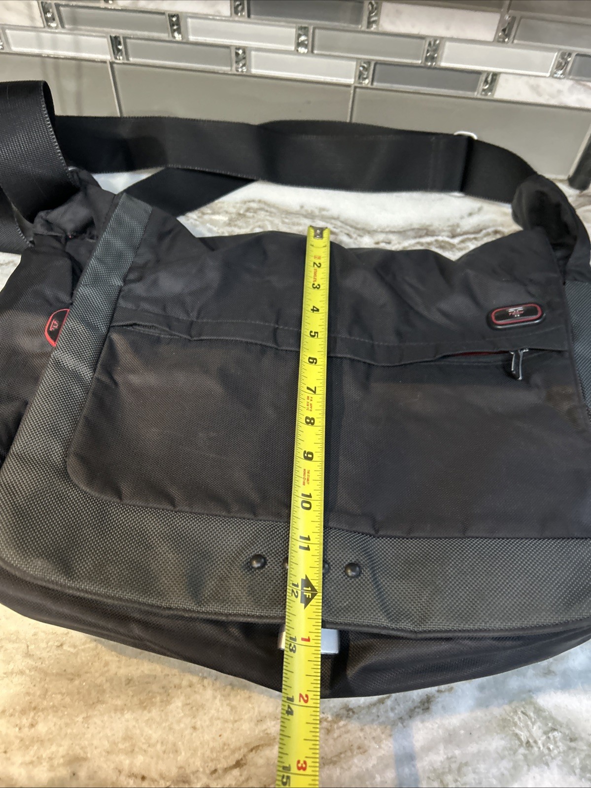 TUMI T-TECH MESSENGER Bag LAPTOP Briefcase Black Travel Padded Shoulder