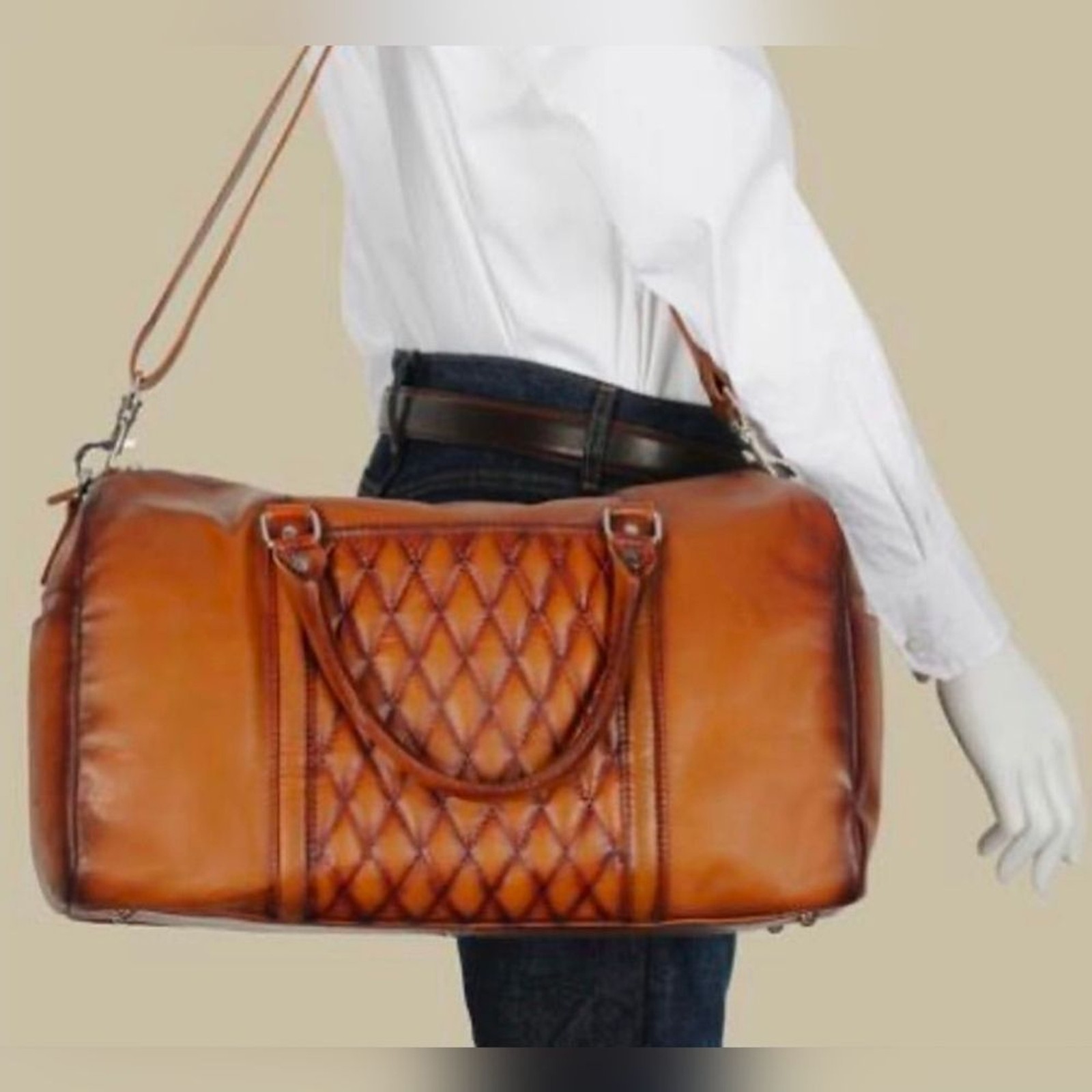 New Wilsons Leather New Orleans Duffel Tan Weekender Diamond Quilted Pattern