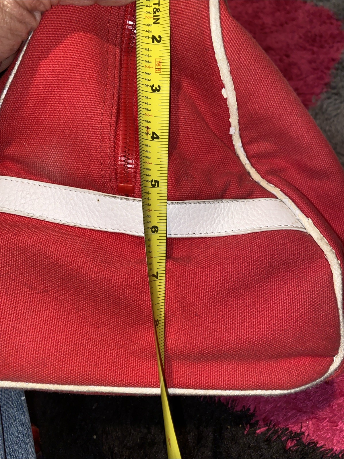 Authentic PUMA x Scuderia Ferrari Duffle Gym Travel Beach Racing Bag Car