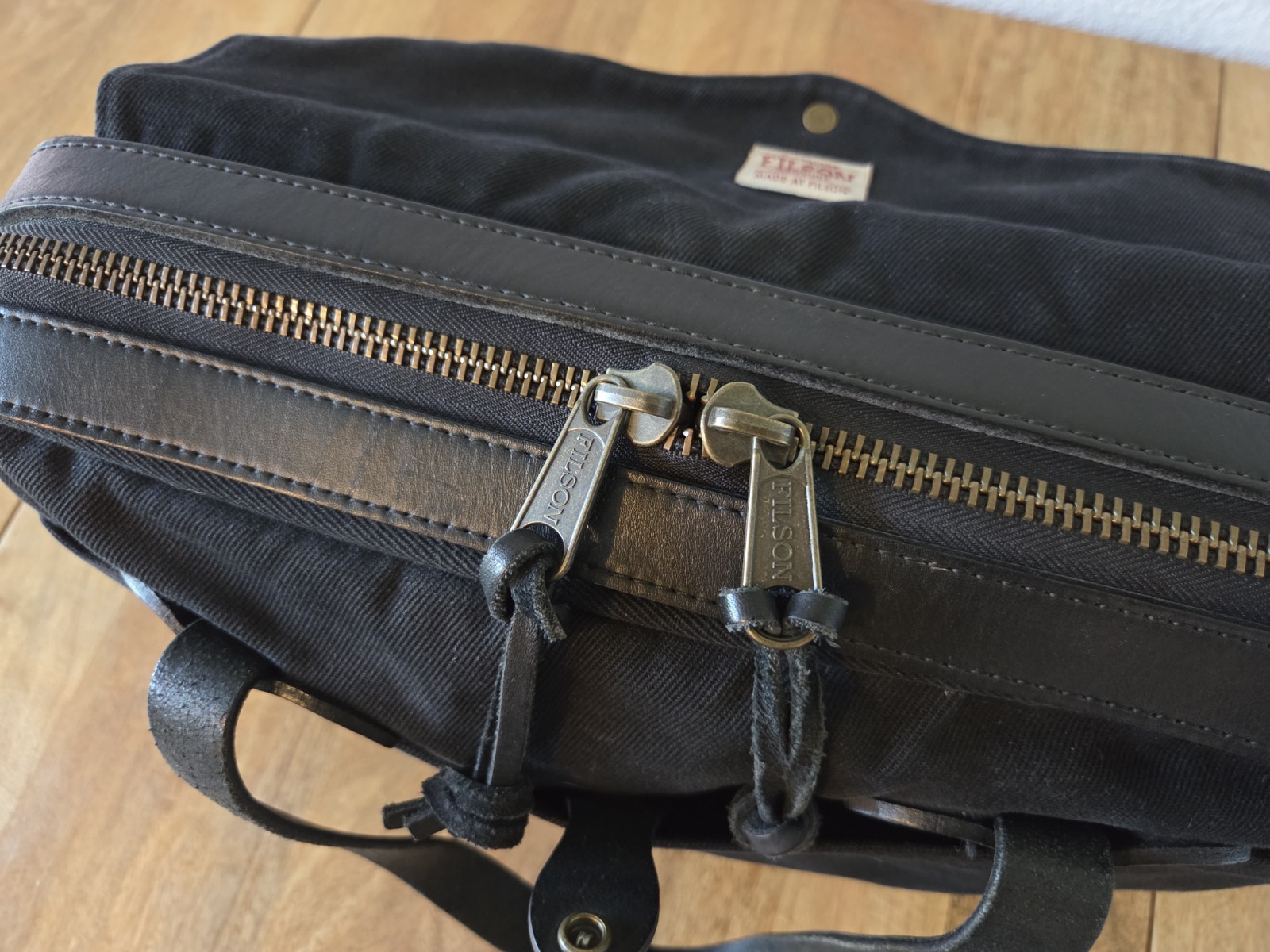Filson Rugged Twill Original Briefcase | Black | Made in USA | MSRP $499