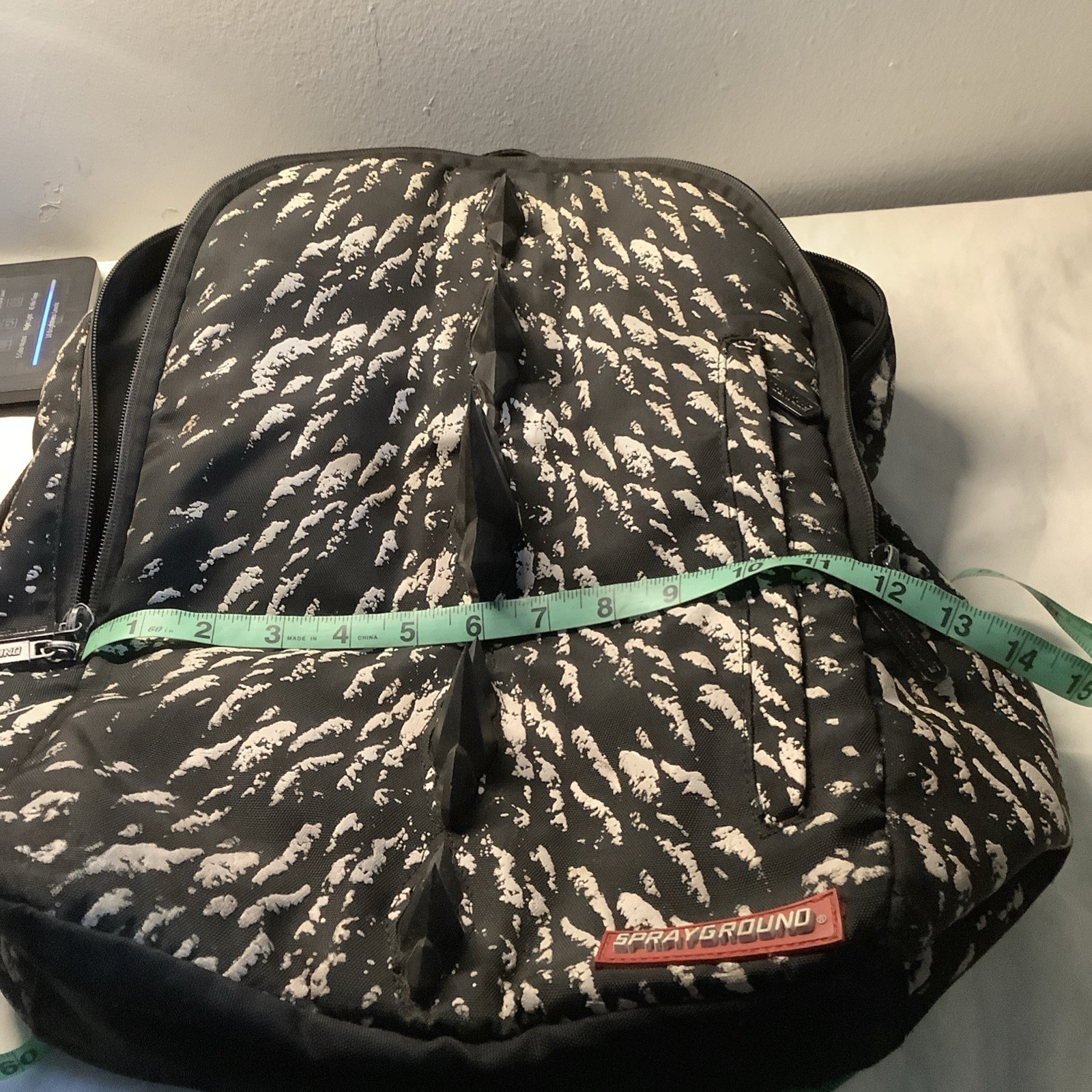 Sprayground Black White 3D Shark Fin Backpack Limitated Edition RARE