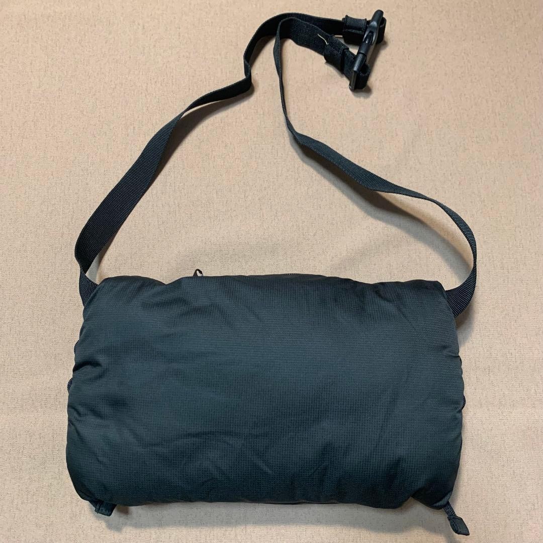Vintage Oakley Skull Logo Shoulder Bag Bone Design Black Y2K Rare