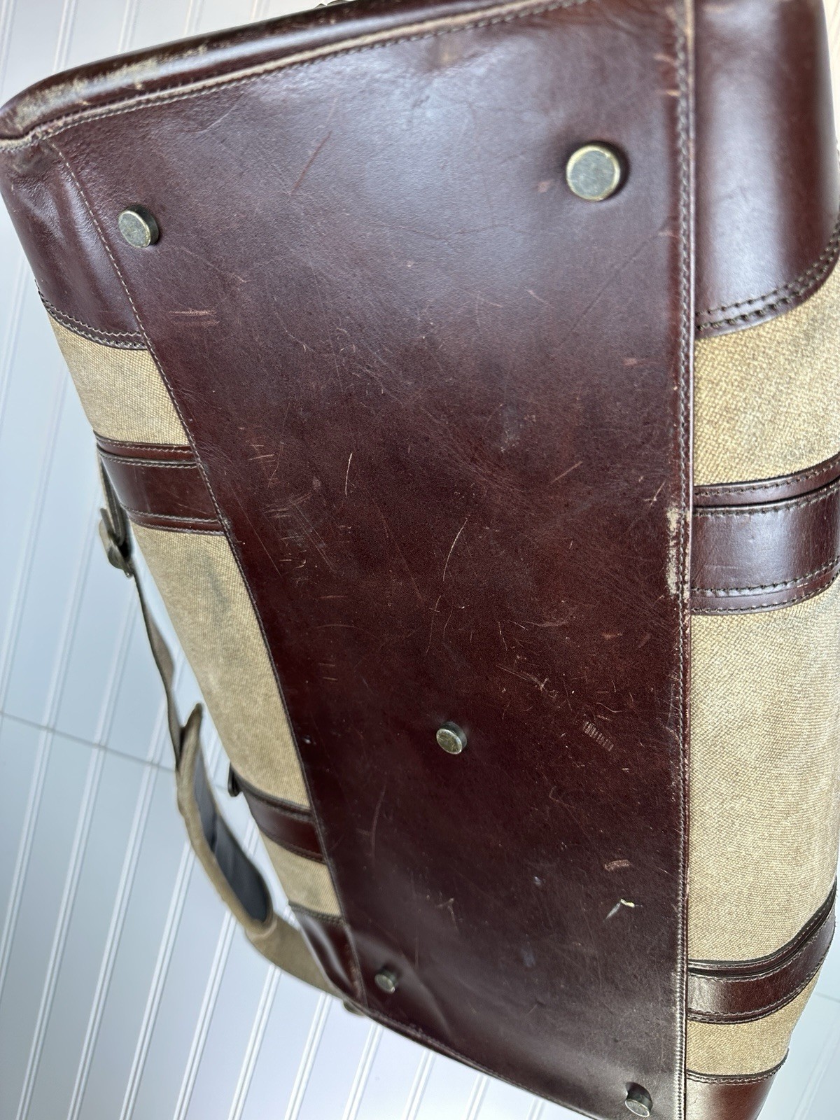 Johnston & Murphy Canvas and Leather Travel Duffel Bag – Large 20 x 12 x10