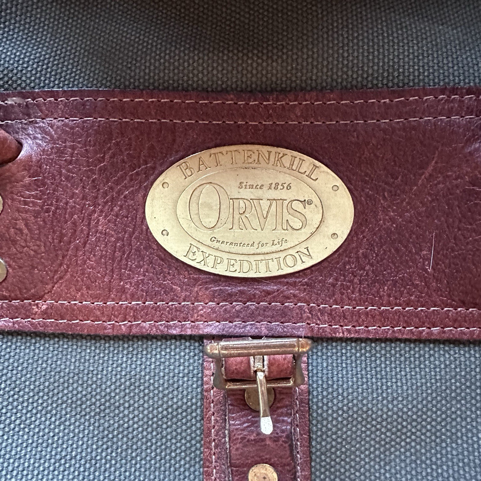 Vtg Orvis Battenkill Green Canvas Leather Bottom XL Duffle Bag 27”x20”x14”