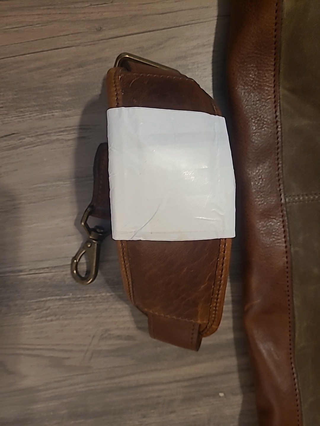 Moore & Giles Gravely Garment Bag Olive & Titan Milled Brown