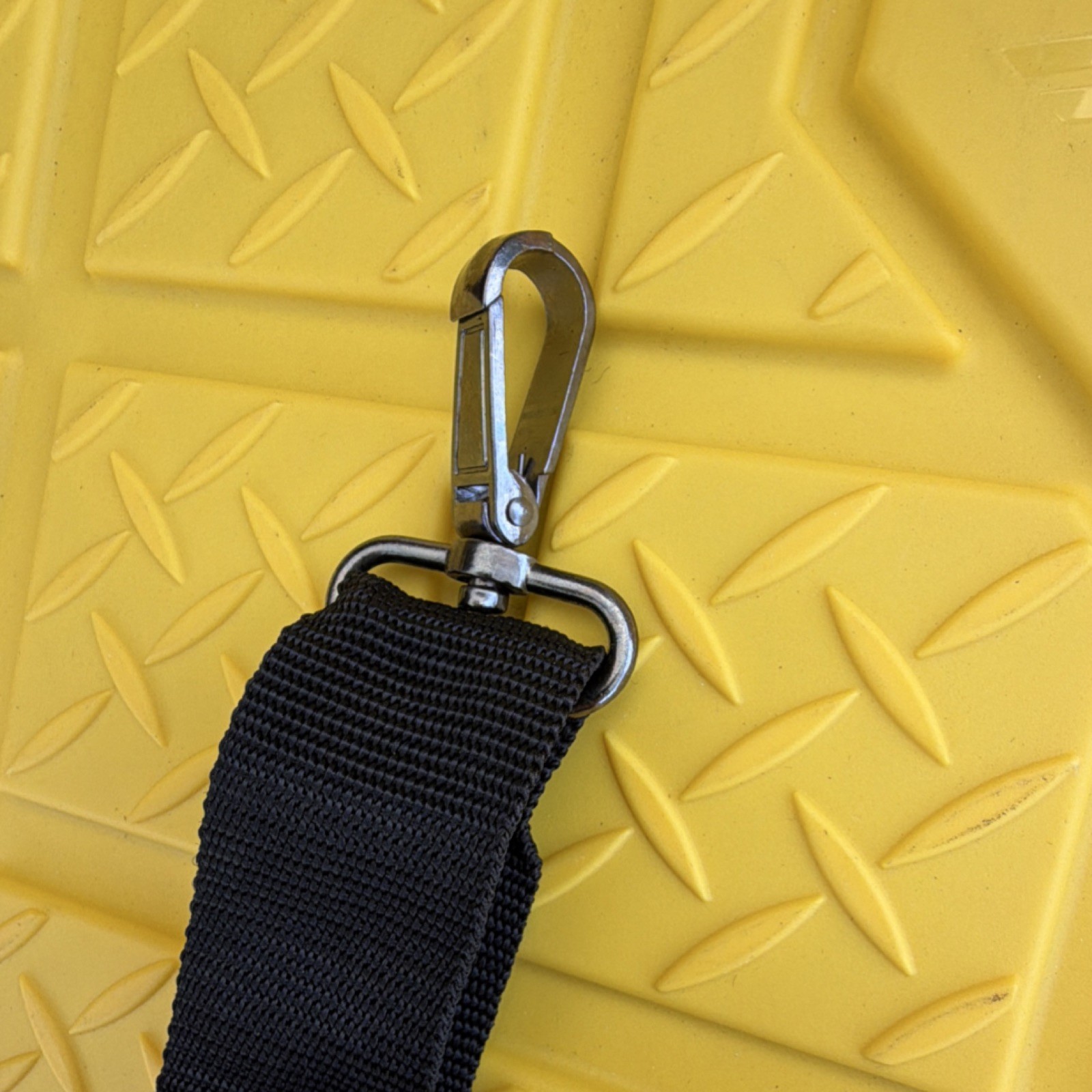 Black Adjustable Shoulder Strap w/ Swivel Snap Clip Hooks, Unisex Adults