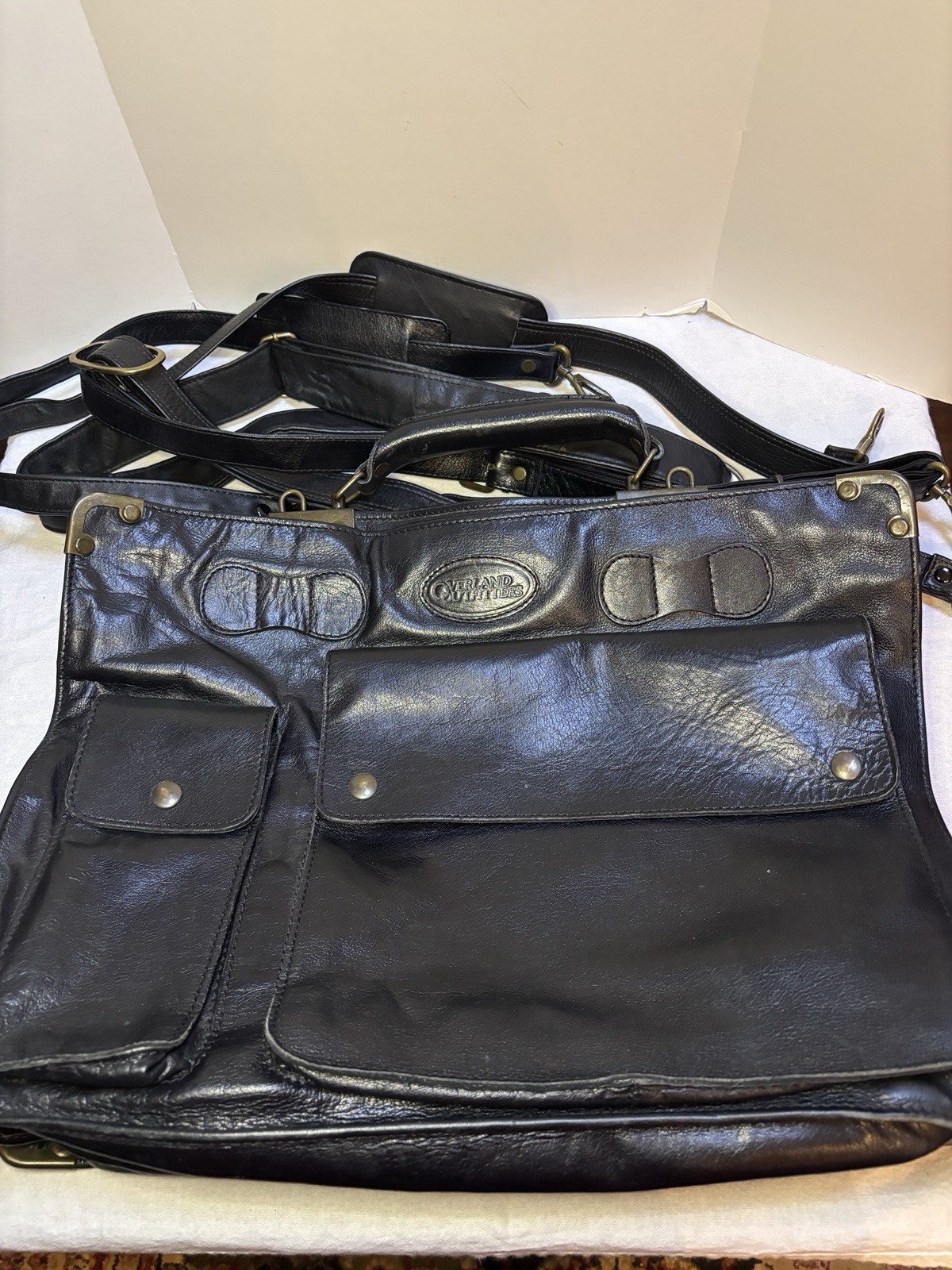 Overland Outfitters Leather Briefcase Satchel Over Shoulder Great! 4 Straps +
