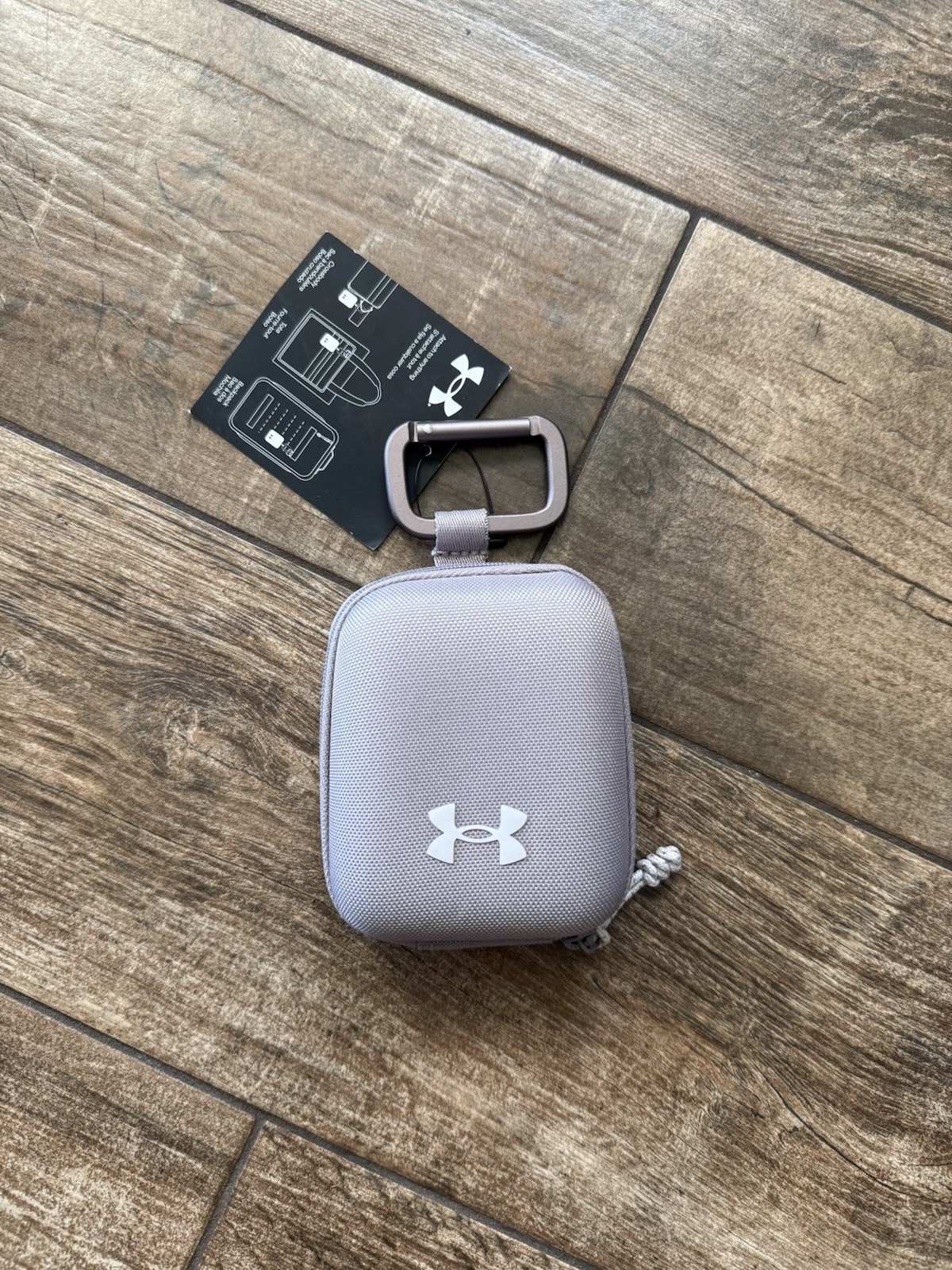 Under Armour Unisex Contain Micro Case Lavender NWT Essentials