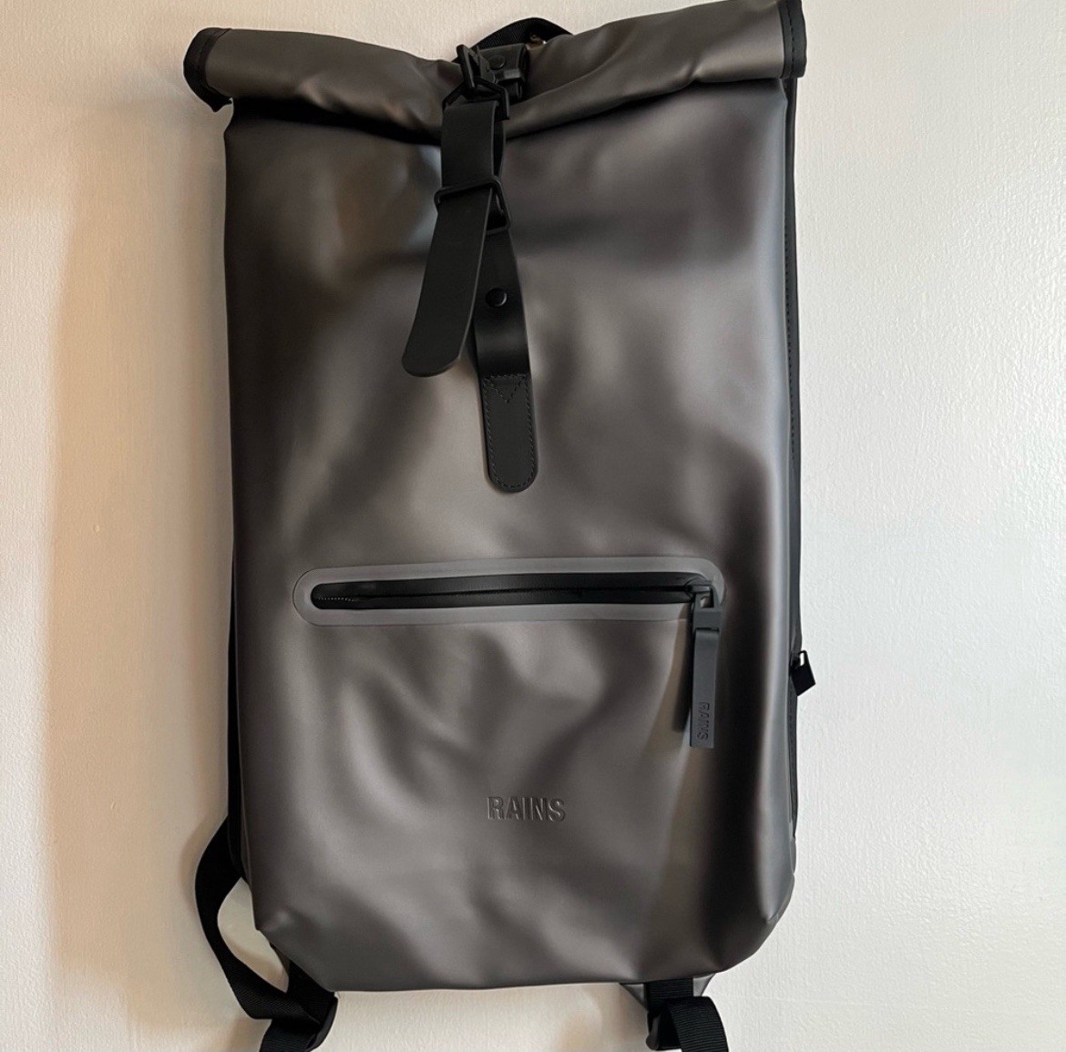 NWT Back Pack Rains Rolltop Rucksack Waterproof Metallic Grey Bag