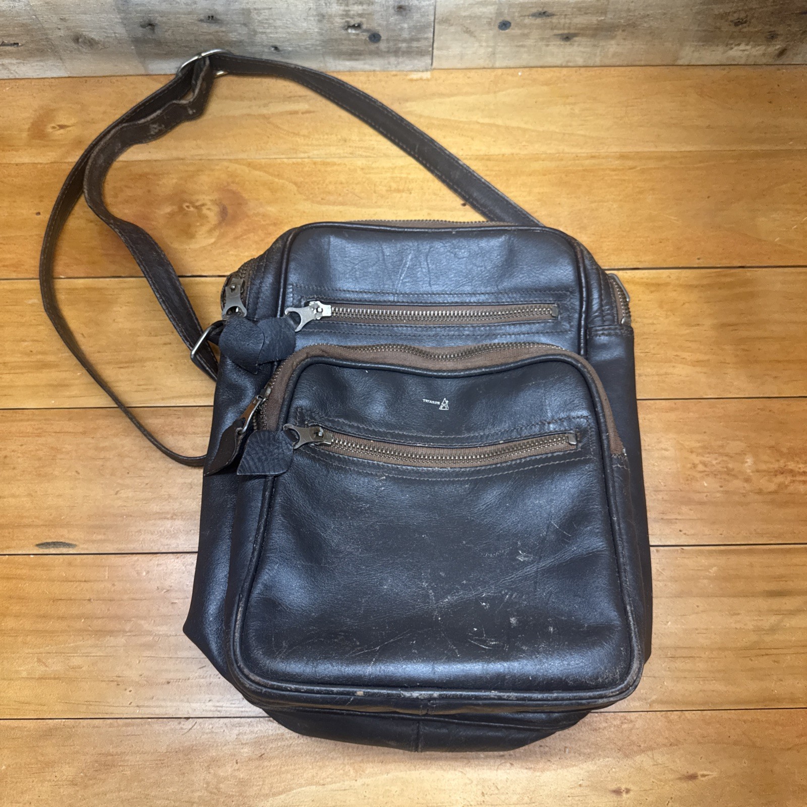 Vintage Trianon Leather Satchel Cross Body Man Bag Brown Zippers Strap 9” X 12”