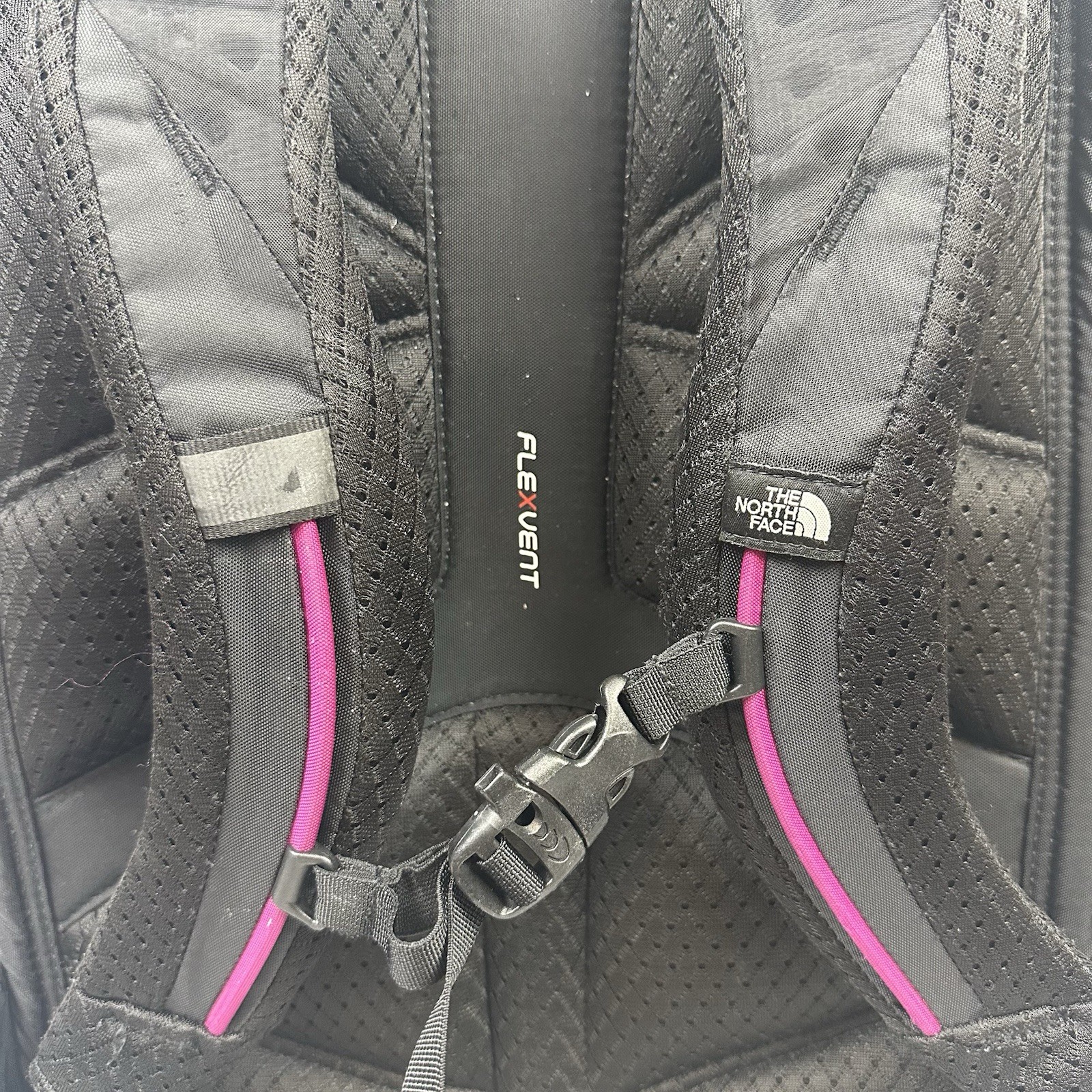 The North Face Recon Laptop Backpack Travel School Bag Gym Black Flex Vent
