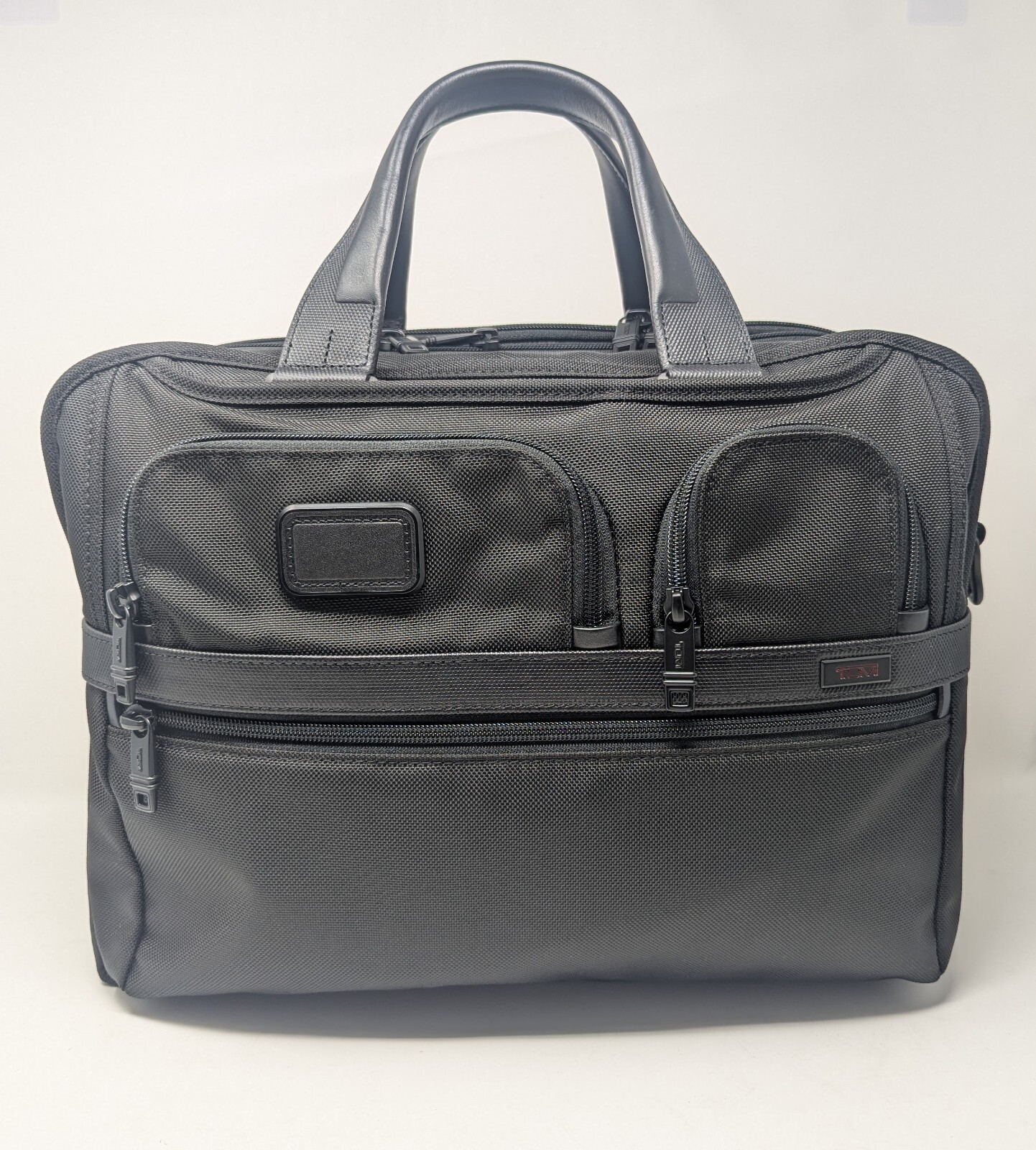 Tumi Alpha 2 Expandable Organizer Brief T-Pass Black FXT Ballistic Nylon 26145D2