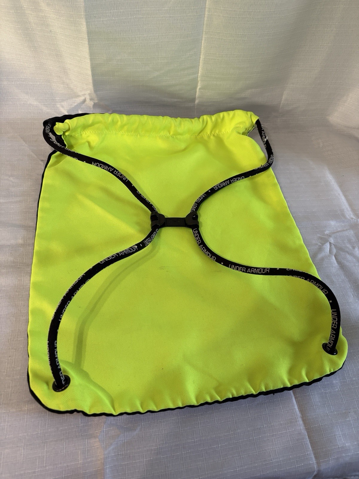 Under Armour Ozsee Sackpack Drawstring Gym Bag Black/Neon Yellow Sports Gear