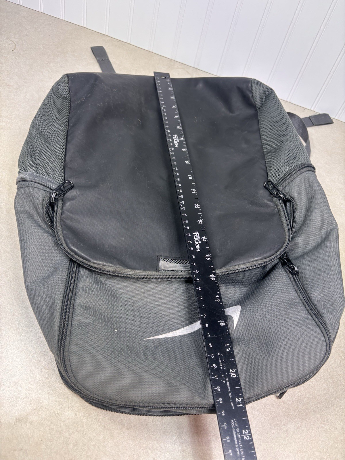 Nike Brasilia 9.5 Training Backpack Grey Book Sports Overnight Swoosh Bag